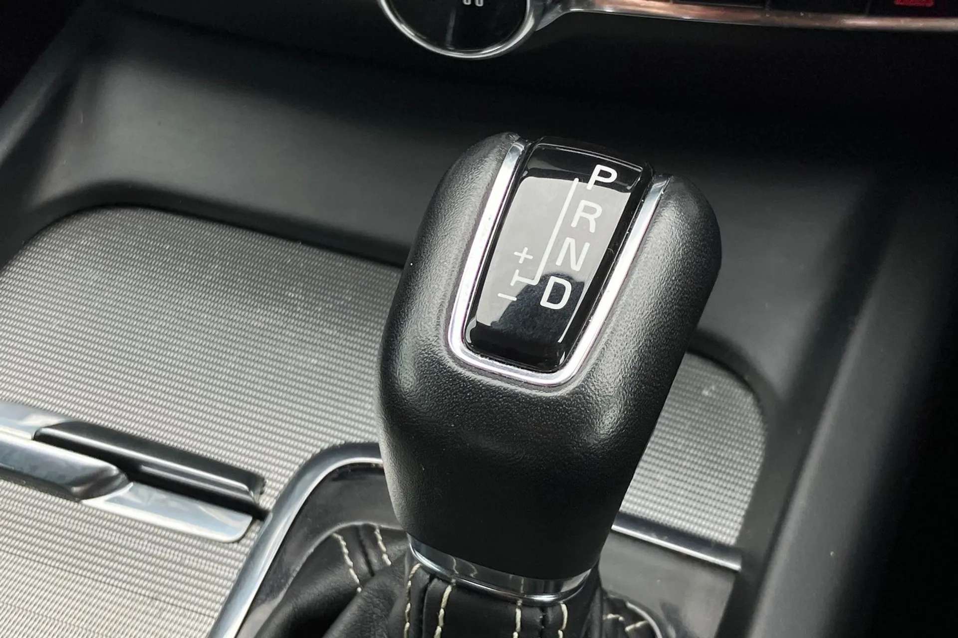 2020 VOLVO S60 2020 VOLVO S60