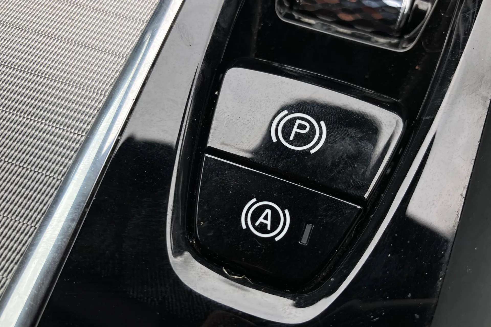 2020 VOLVO S60 2020 VOLVO S60