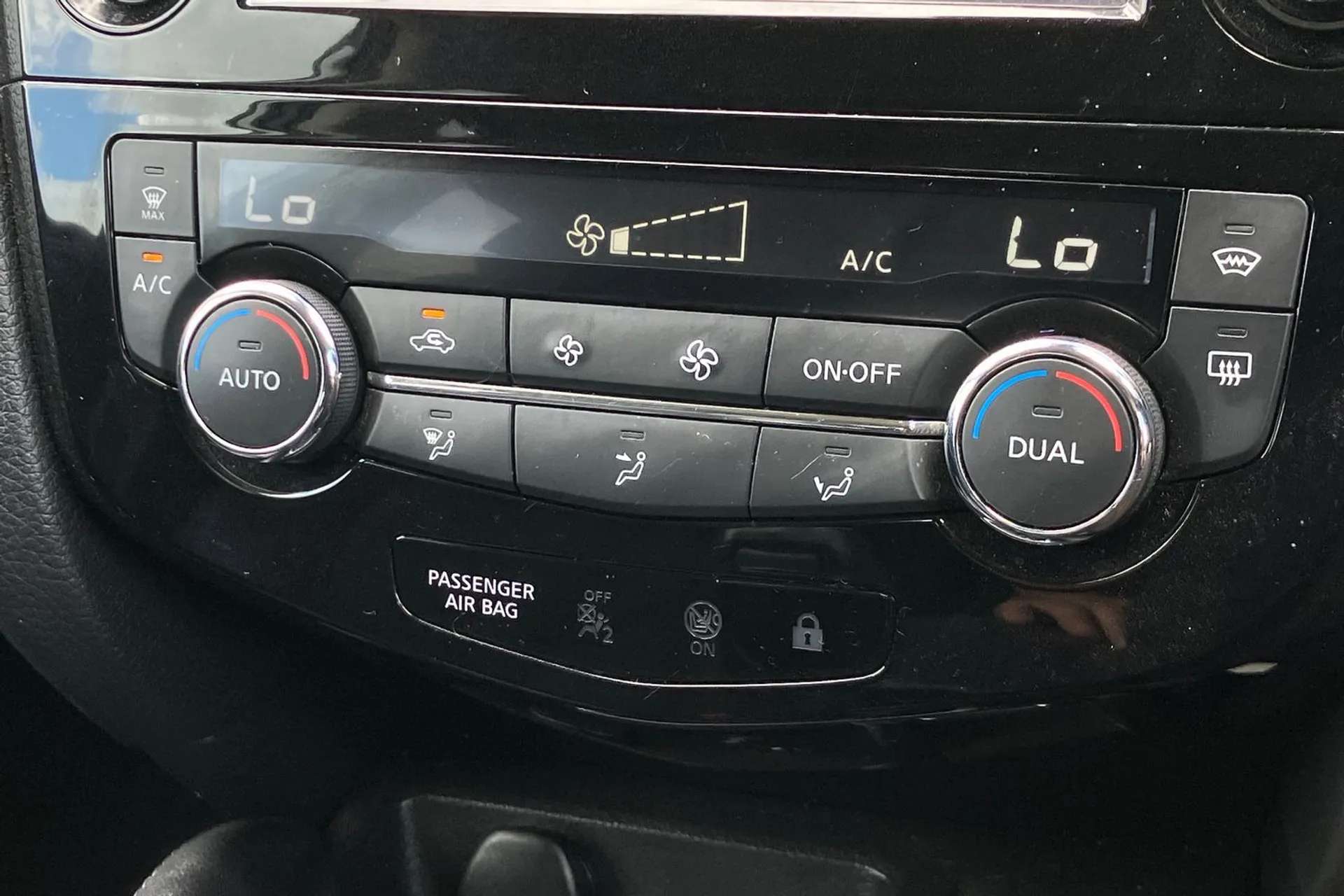 2017 NISSAN QASHQAI 2017 NISSAN QASHQAI