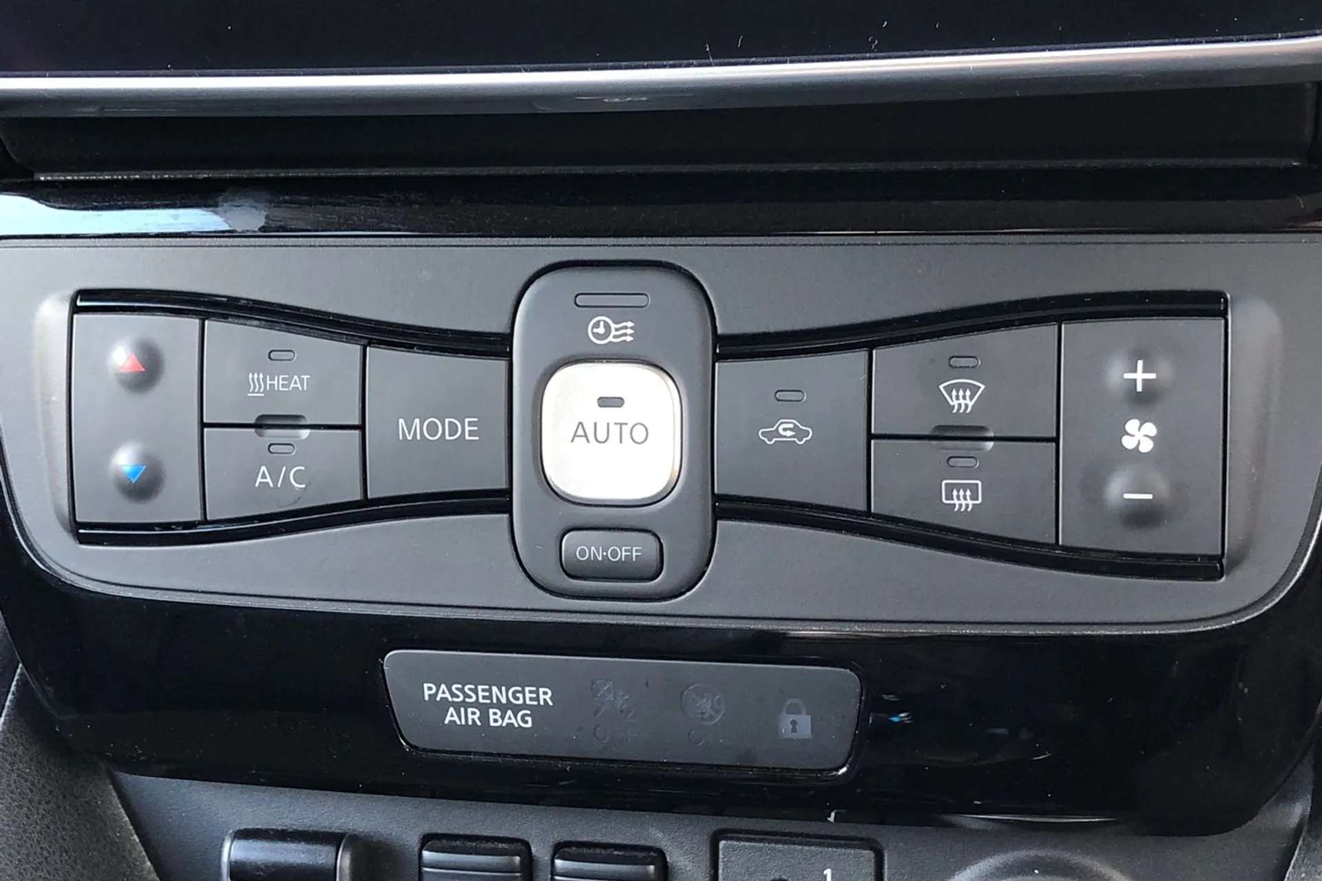 2023 NISSAN LEAF 2023 NISSAN LEAF