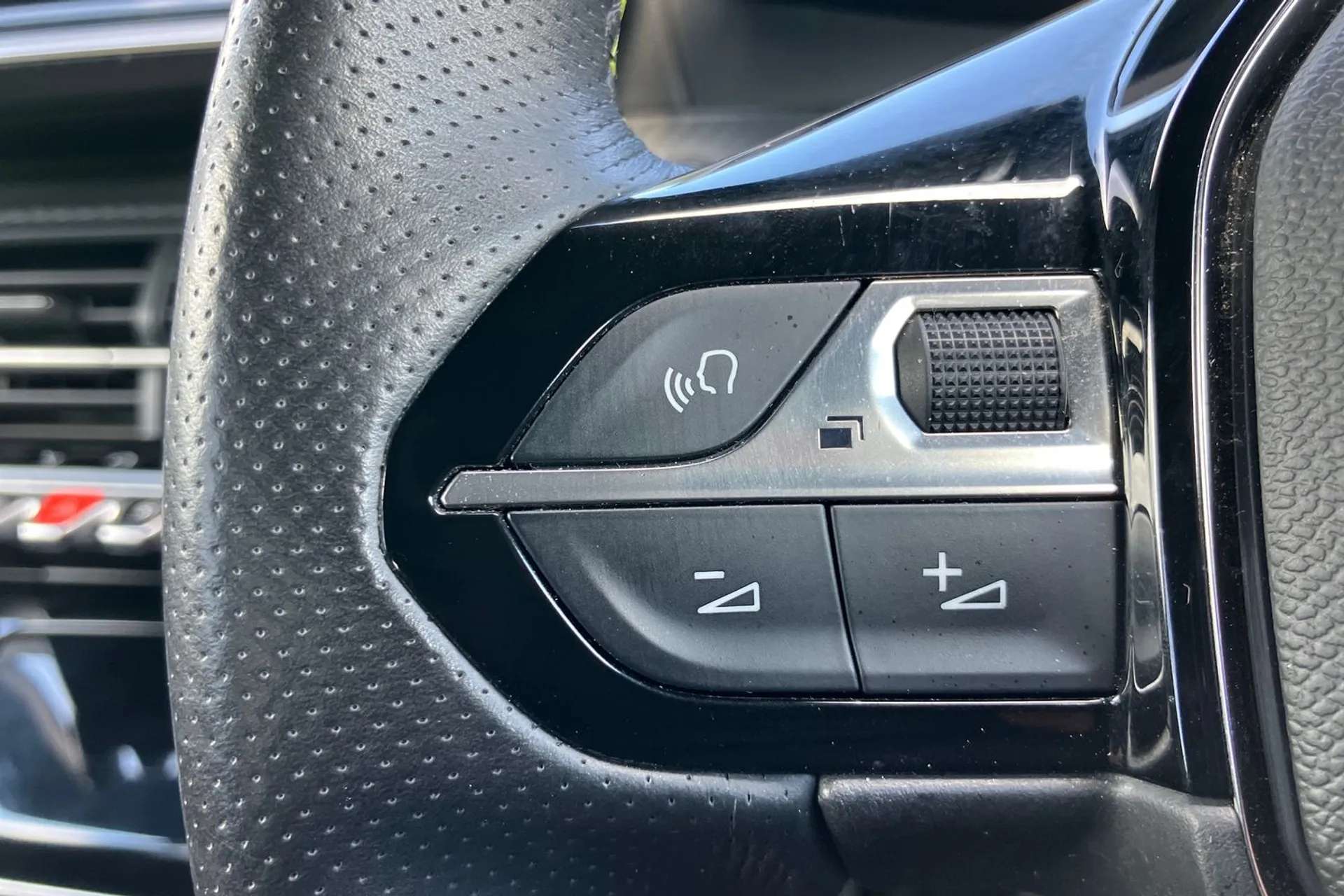 2022 PEUGEOT 208 2022 PEUGEOT 208