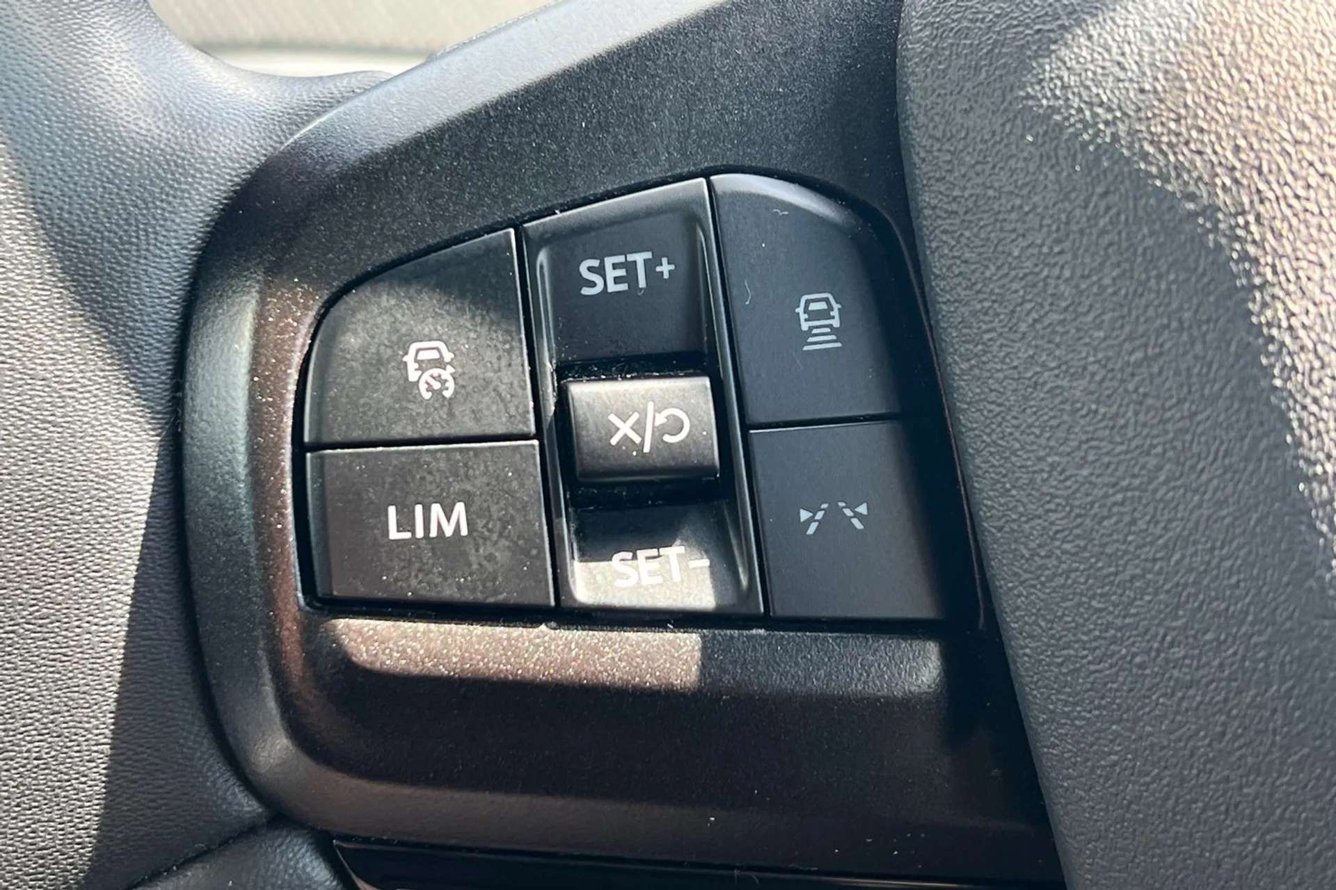2021 FORD MUSTANG MACH-E 2021 FORD MUSTANG MACH-E