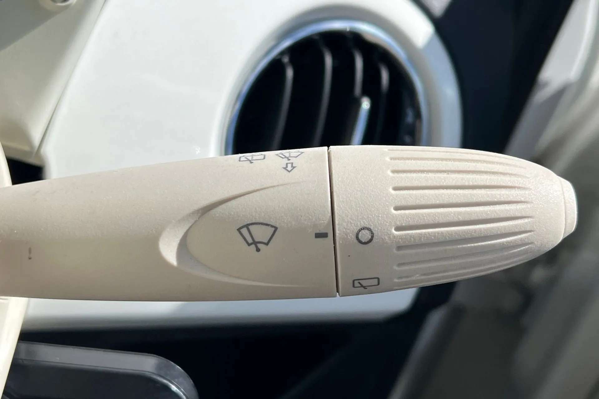 2018 FIAT 500 2018 FIAT 500