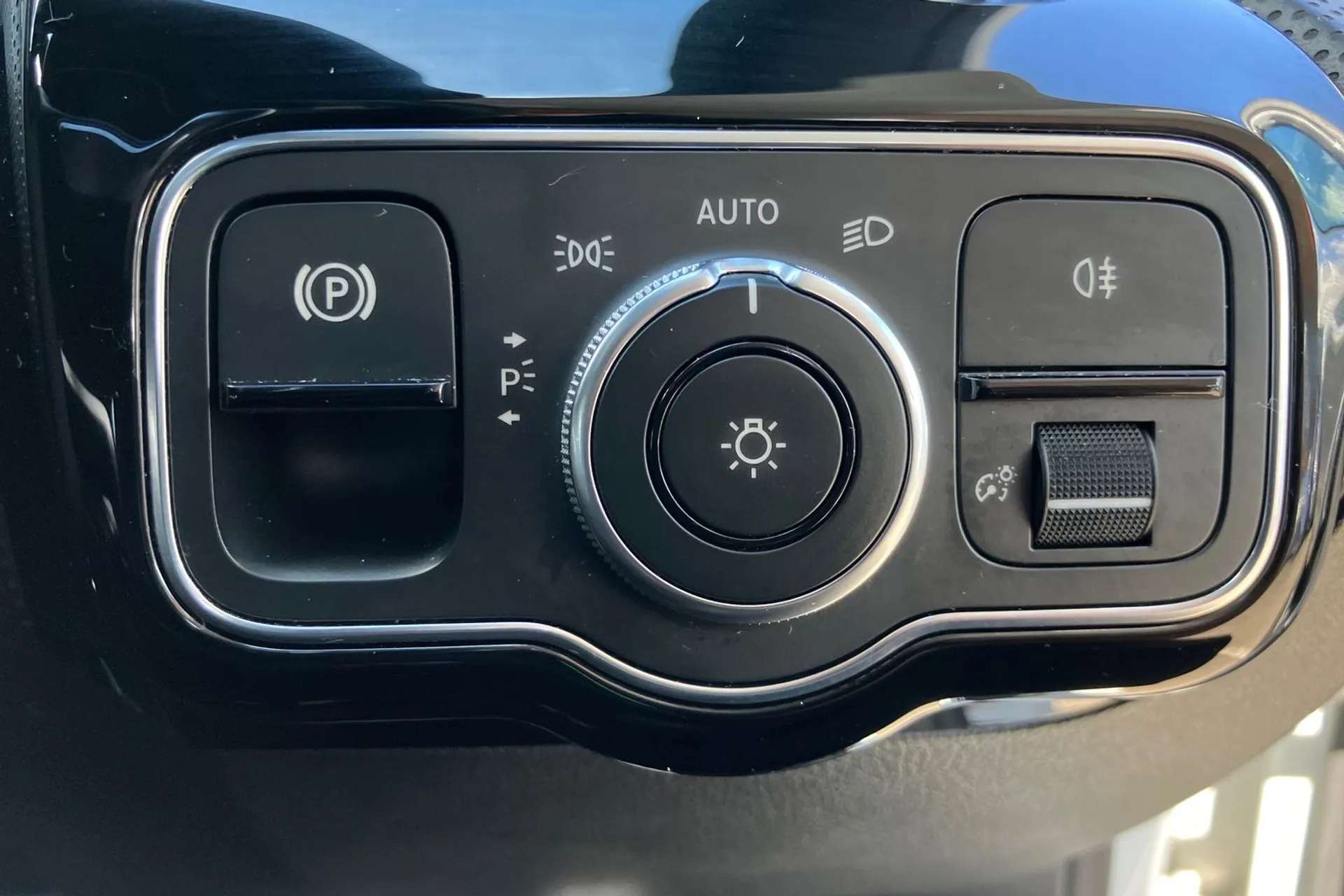 2021 MERCEDES-BENZ A CLASS 2021 MERCEDES-BENZ A CLASS