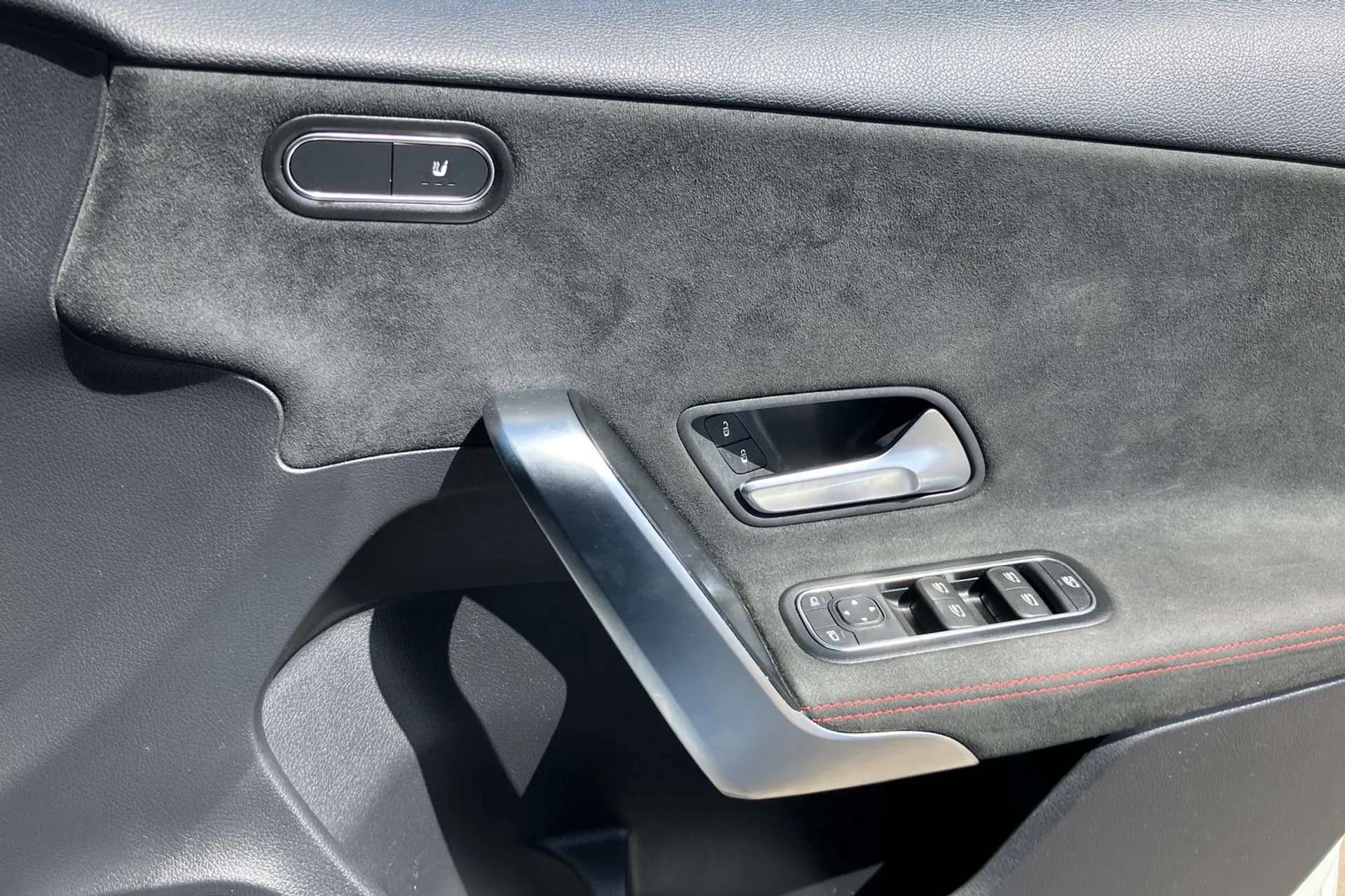 2021 MERCEDES-BENZ A CLASS 2021 MERCEDES-BENZ A CLASS
