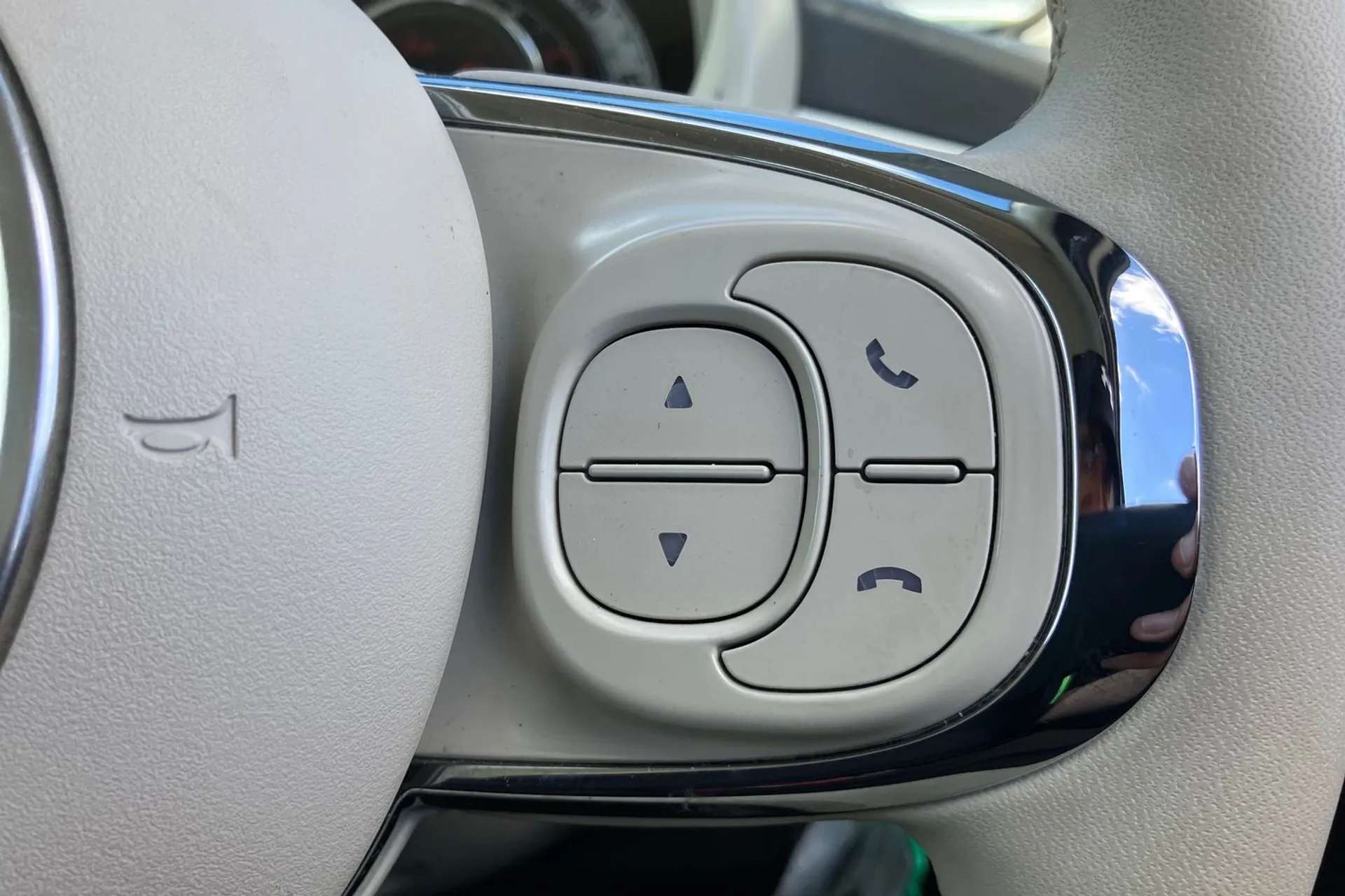 2019 FIAT 500 2019 FIAT 500