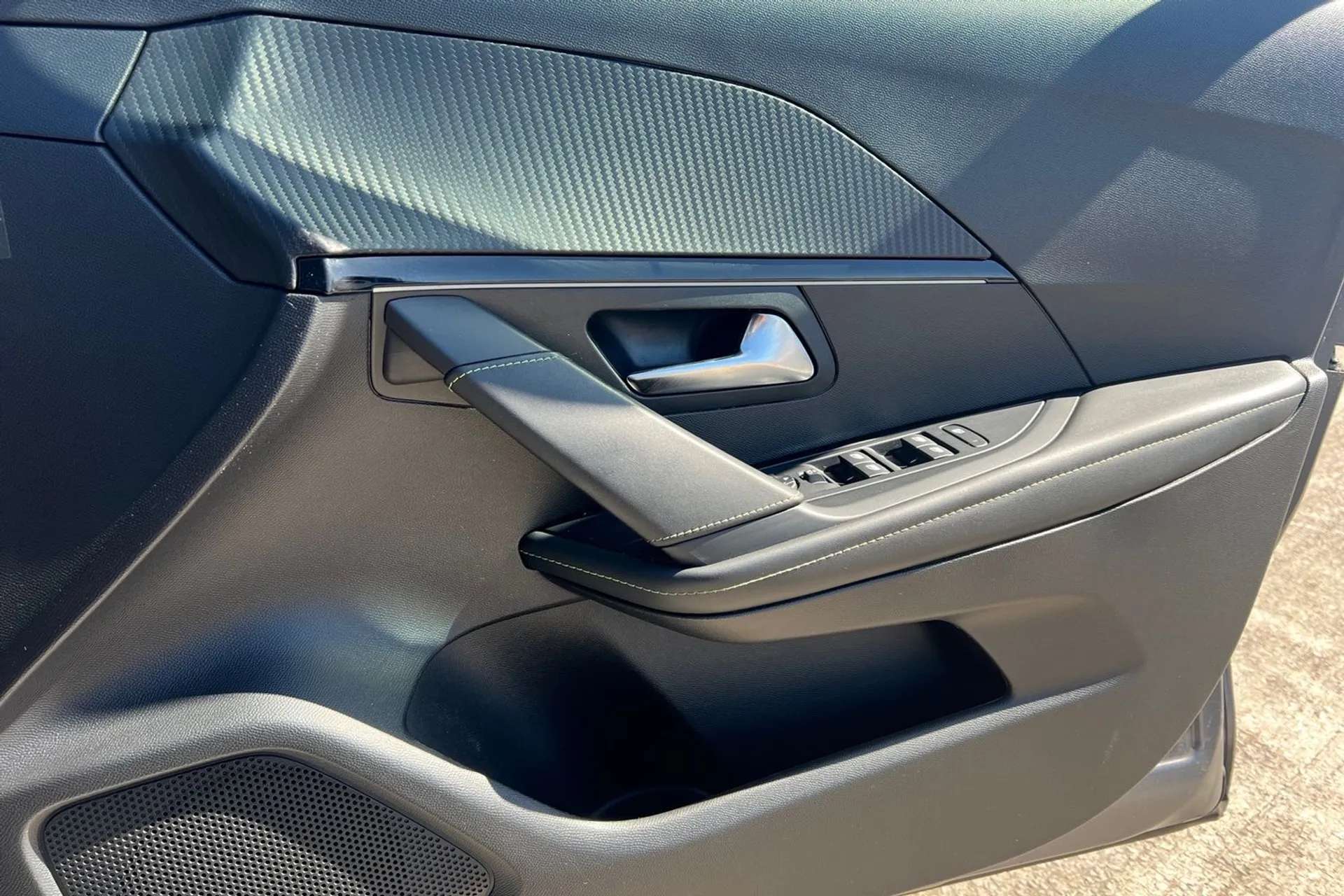 2023 PEUGEOT 208 2023 PEUGEOT 208