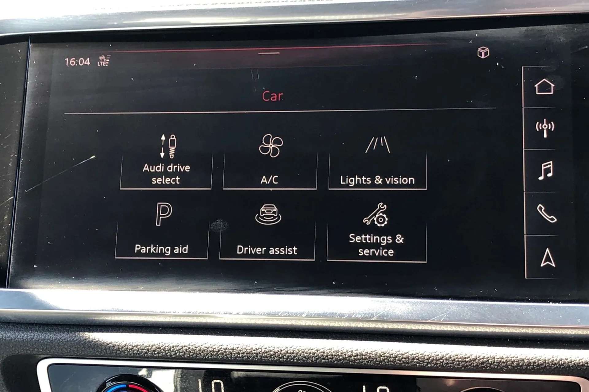 2019 AUDI Q3 2019 AUDI Q3