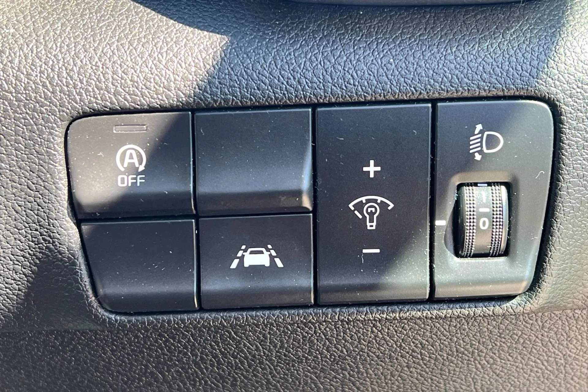 2021 KIA SPORTAGE 2021 KIA SPORTAGE