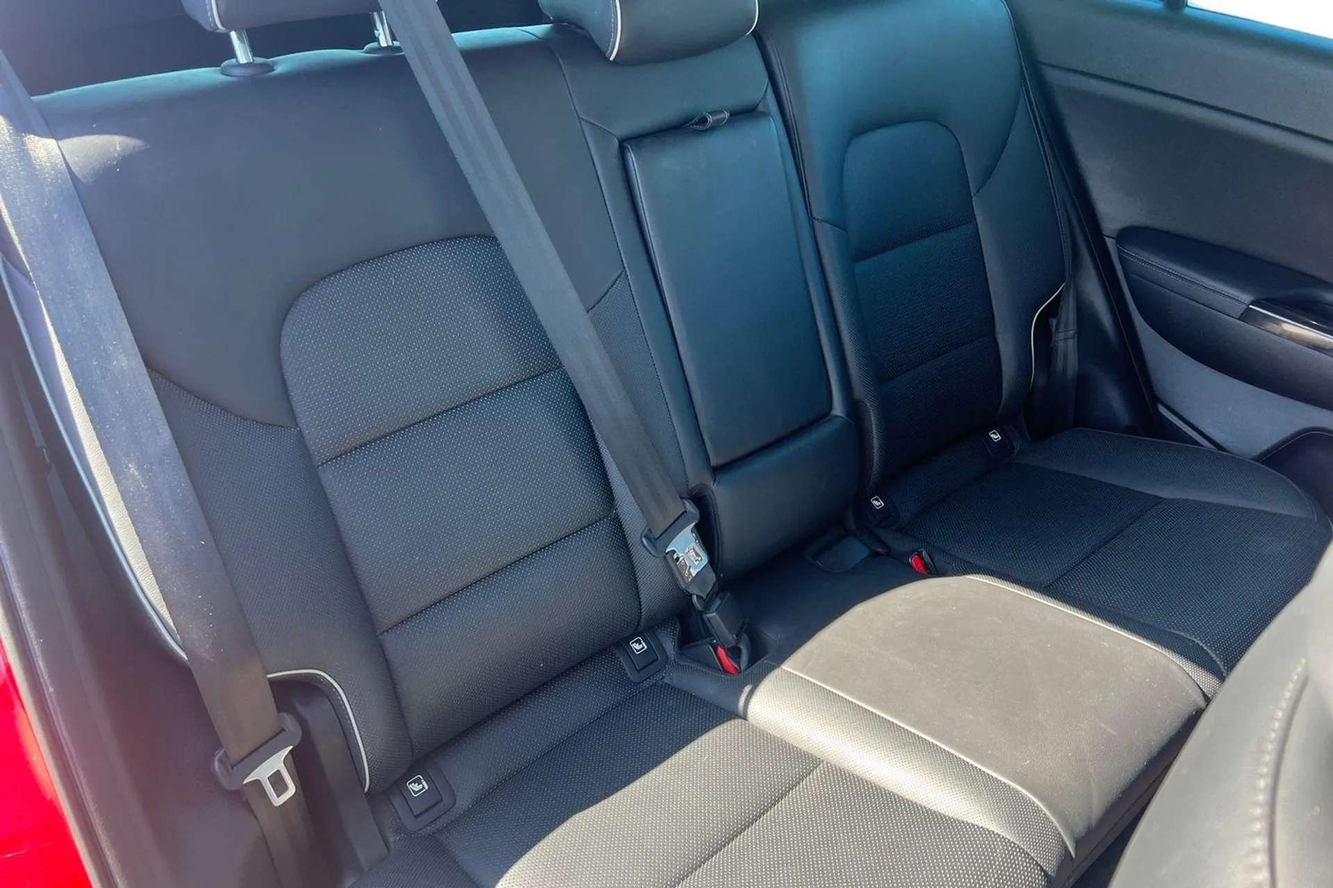 2017 KIA SPORTAGE 2017 KIA SPORTAGE