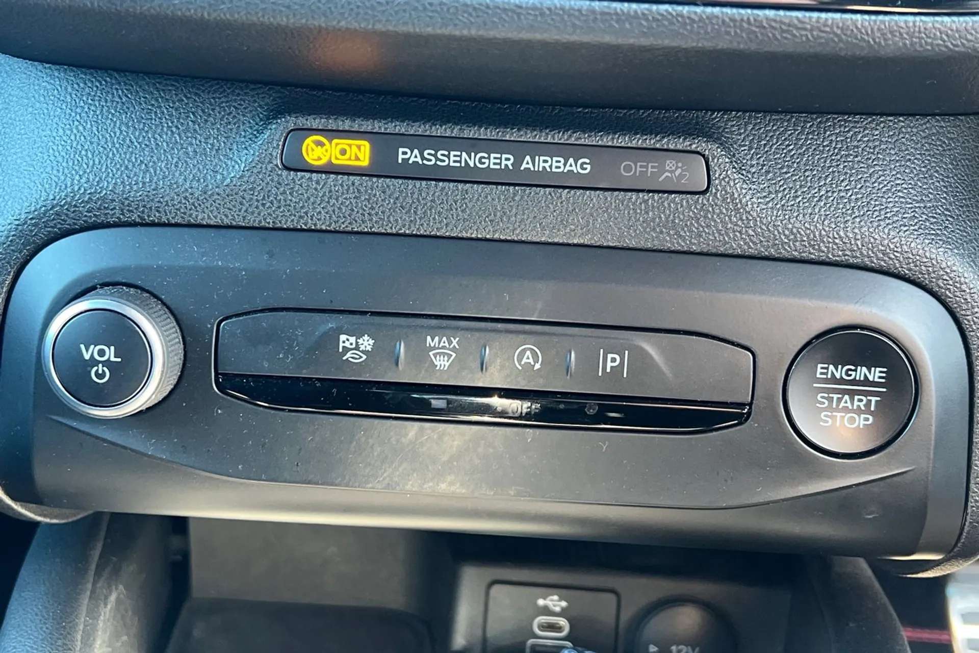 2023 FORD FOCUS 2023 FORD FOCUS