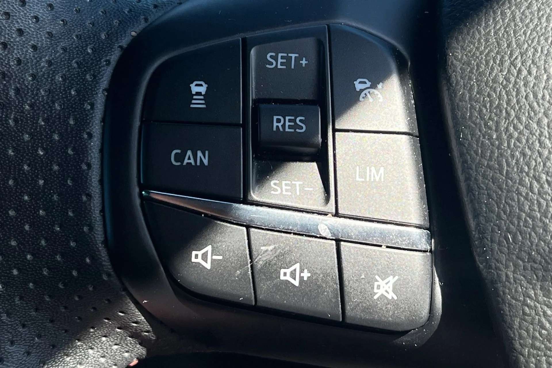 2023 FORD FOCUS 2023 FORD FOCUS