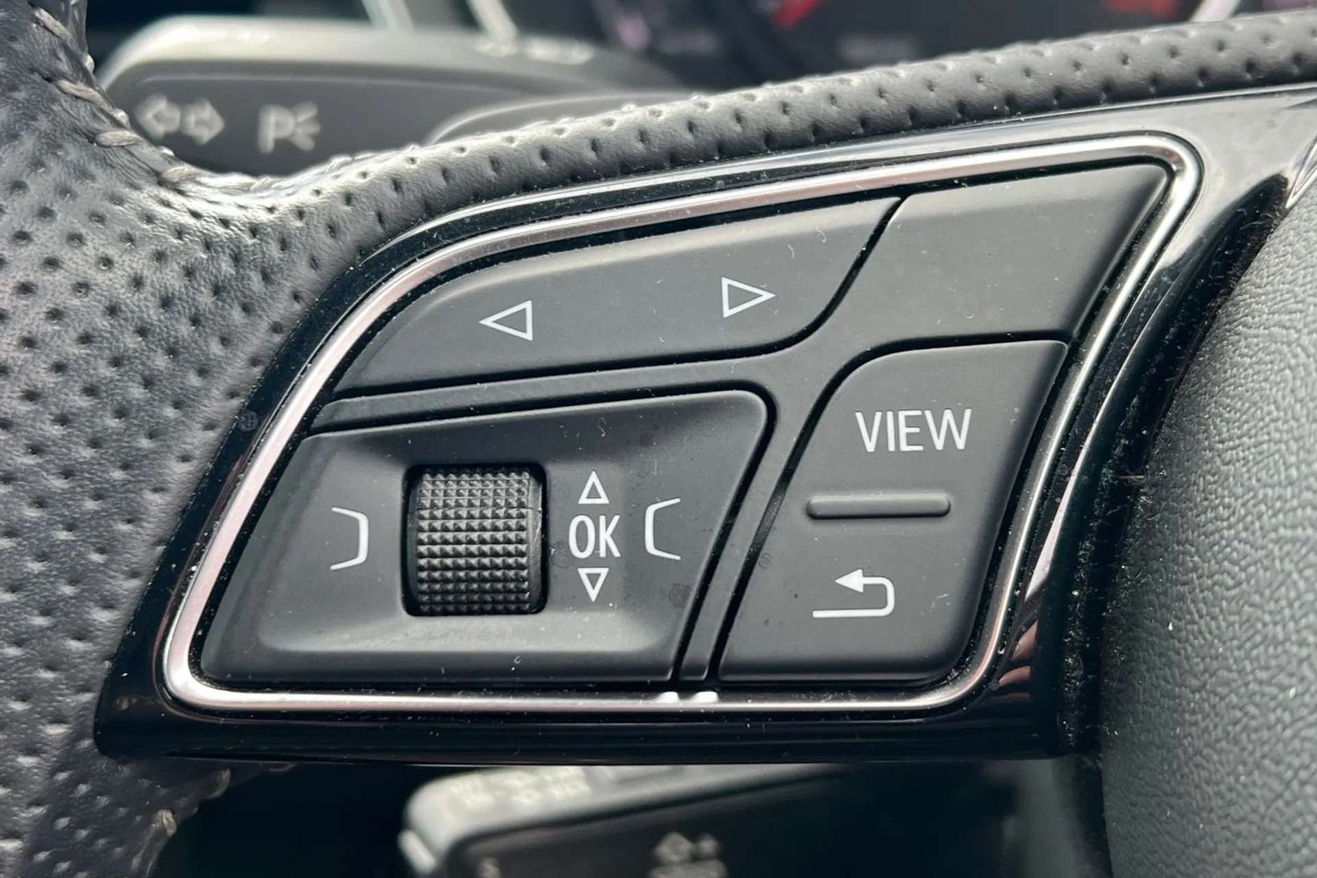 2018 AUDI A4 2018 AUDI A4