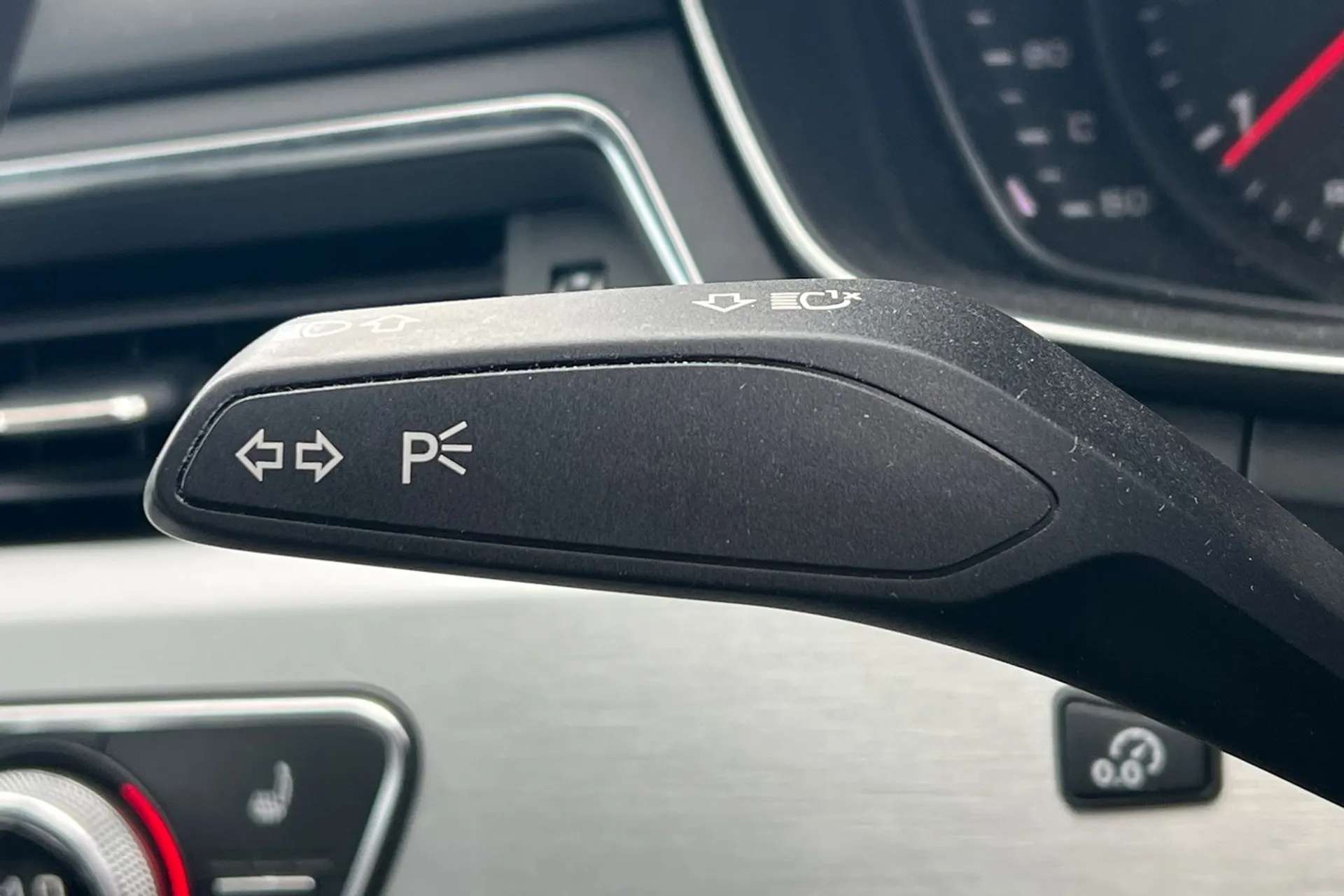 2018 AUDI A4 2018 AUDI A4