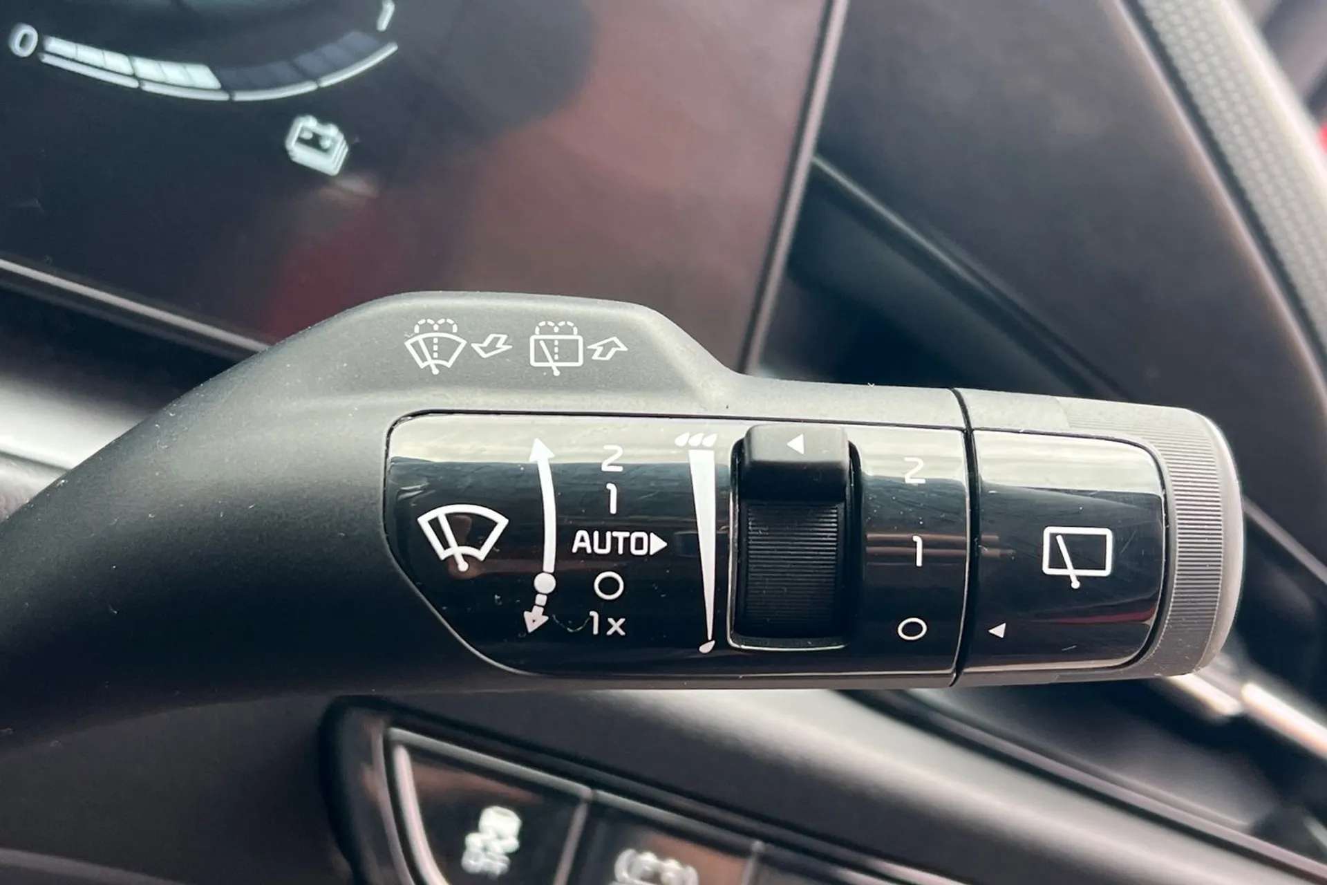 2023 KIA NIRO 2023 KIA NIRO