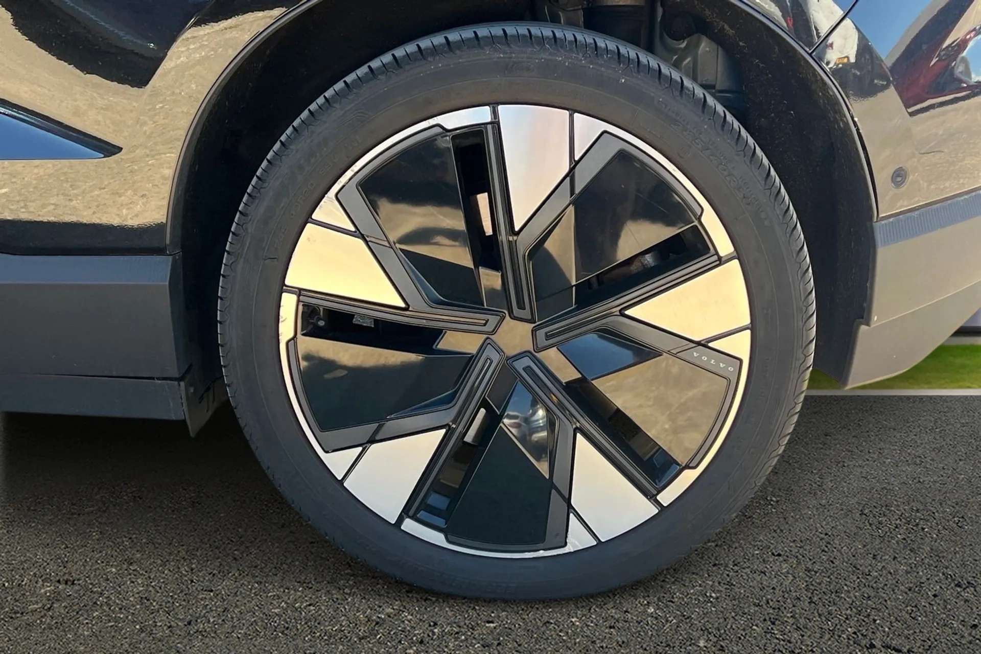 2024 VOLVO EX30 2024 VOLVO EX30