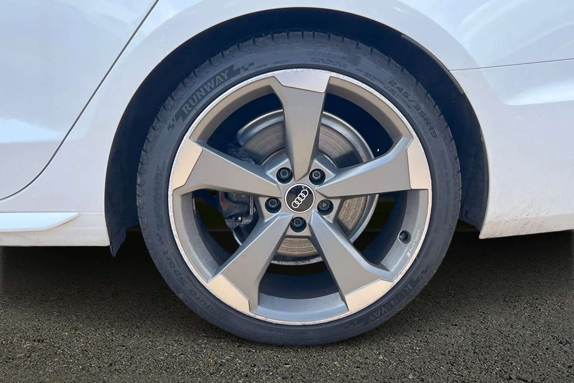 2021 AUDI A4 2021 AUDI A4