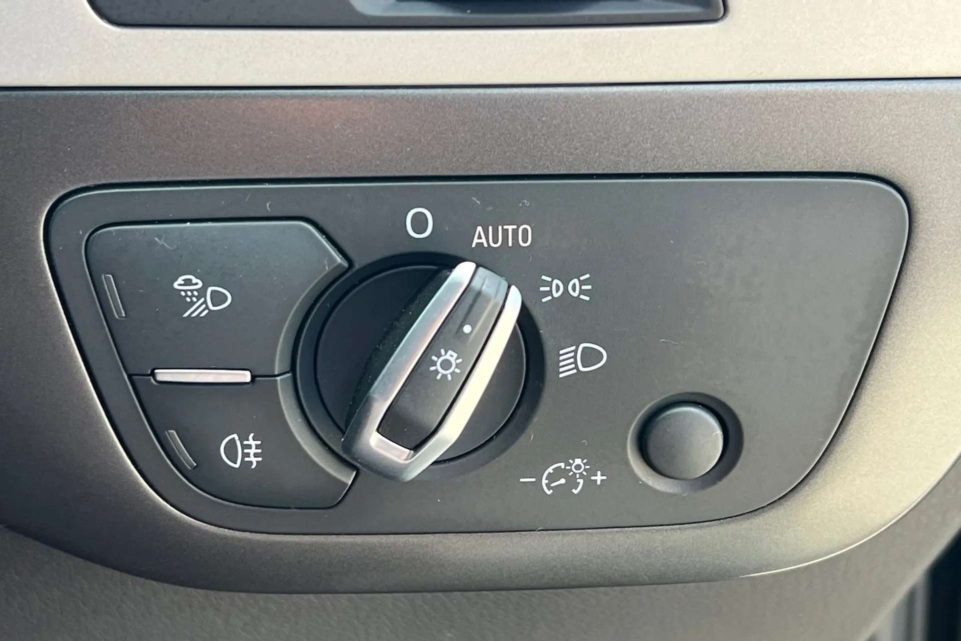 2019 AUDI Q7 2019 AUDI Q7