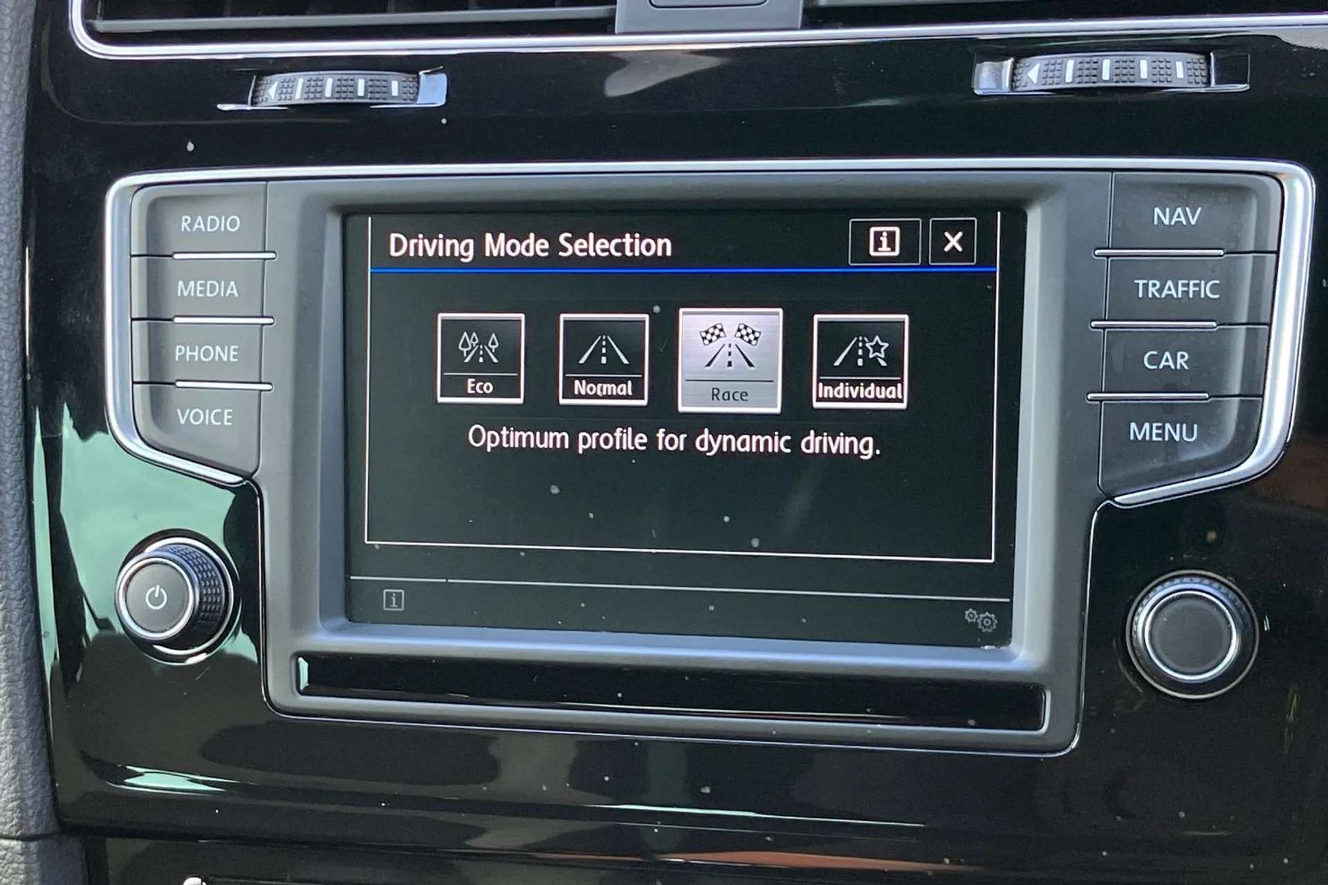 2016 VOLKSWAGEN GOLF 2016 VOLKSWAGEN GOLF