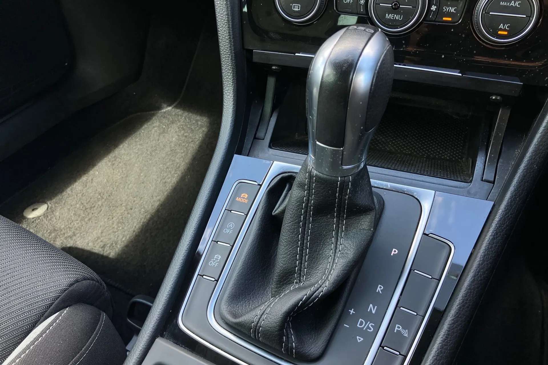 2016 VOLKSWAGEN GOLF 2016 VOLKSWAGEN GOLF