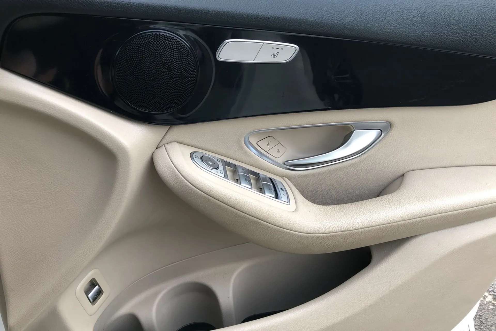 2019 MERCEDES-BENZ GLC 2019 MERCEDES-BENZ GLC