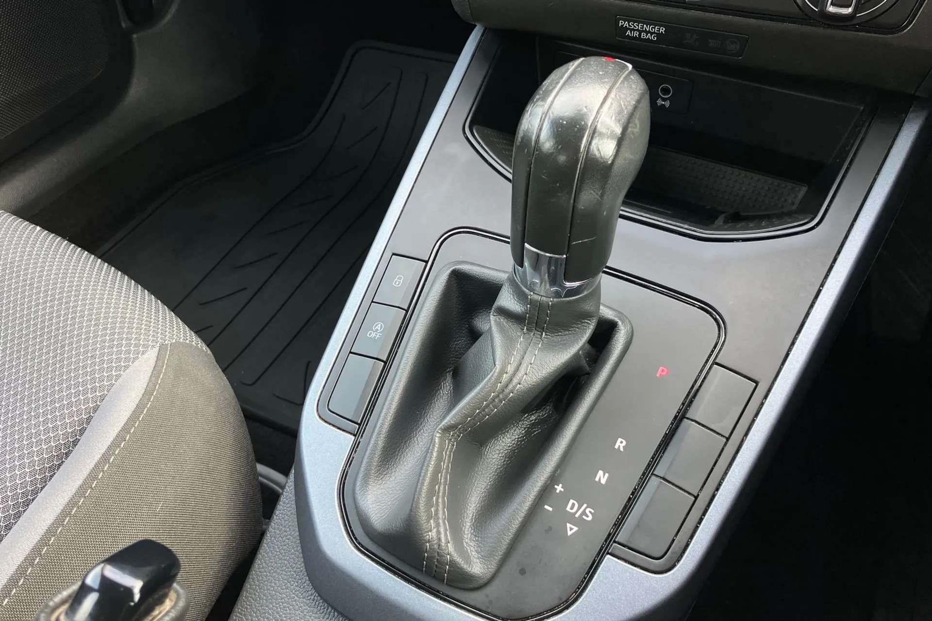 2020 SEAT ARONA 2020 SEAT ARONA