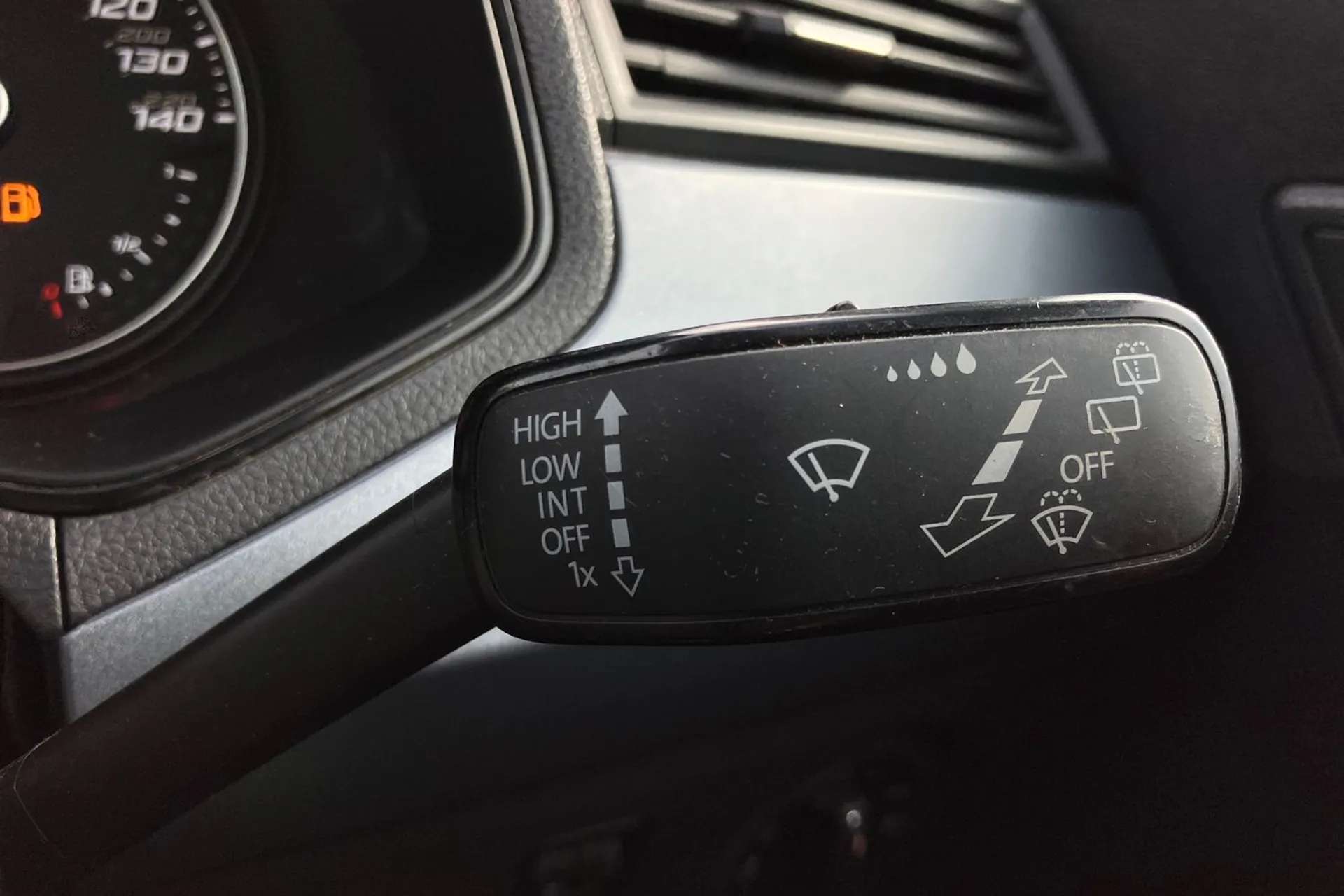 2020 SEAT ARONA 2020 SEAT ARONA