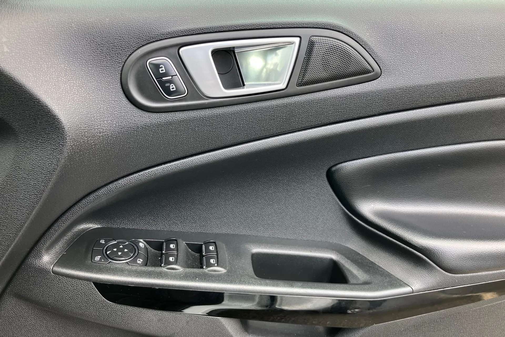 2018 FORD ECOSPORT 2018 FORD ECOSPORT