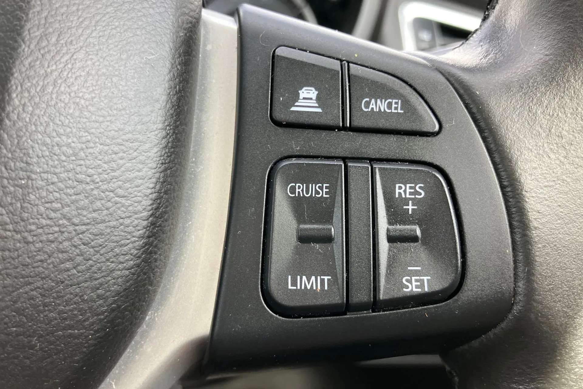2024 SUZUKI S-CROSS 2024 SUZUKI S-CROSS