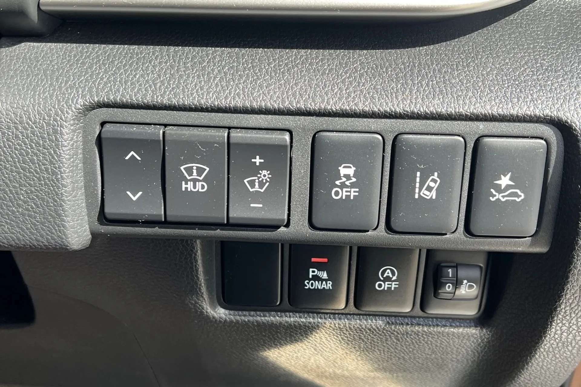 2019 MITSUBISHI ECLIPSE CROSS 2019 MITSUBISHI ECLIPSE CROSS