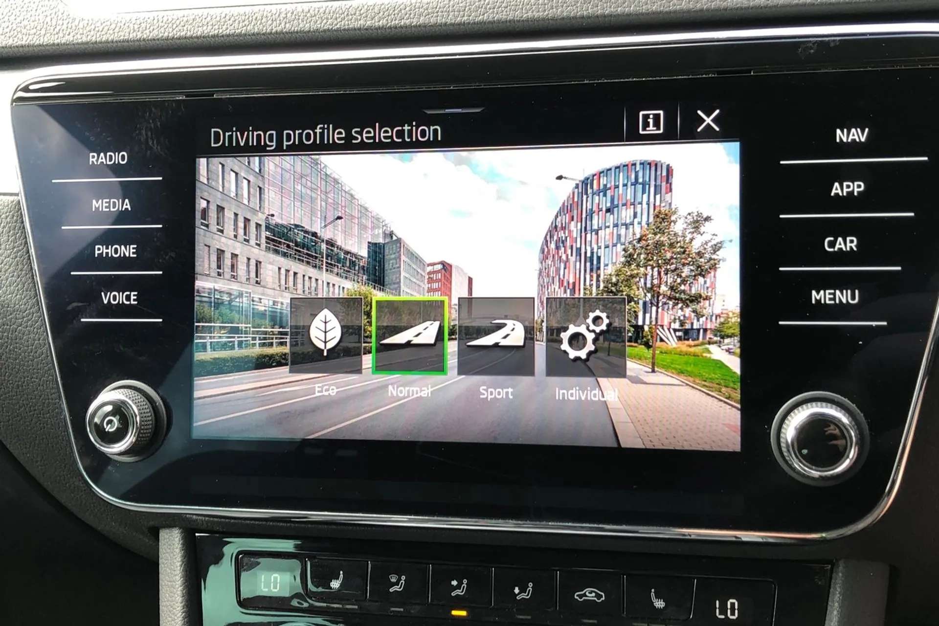 2022 SKODA SUPERB 2022 SKODA SUPERB