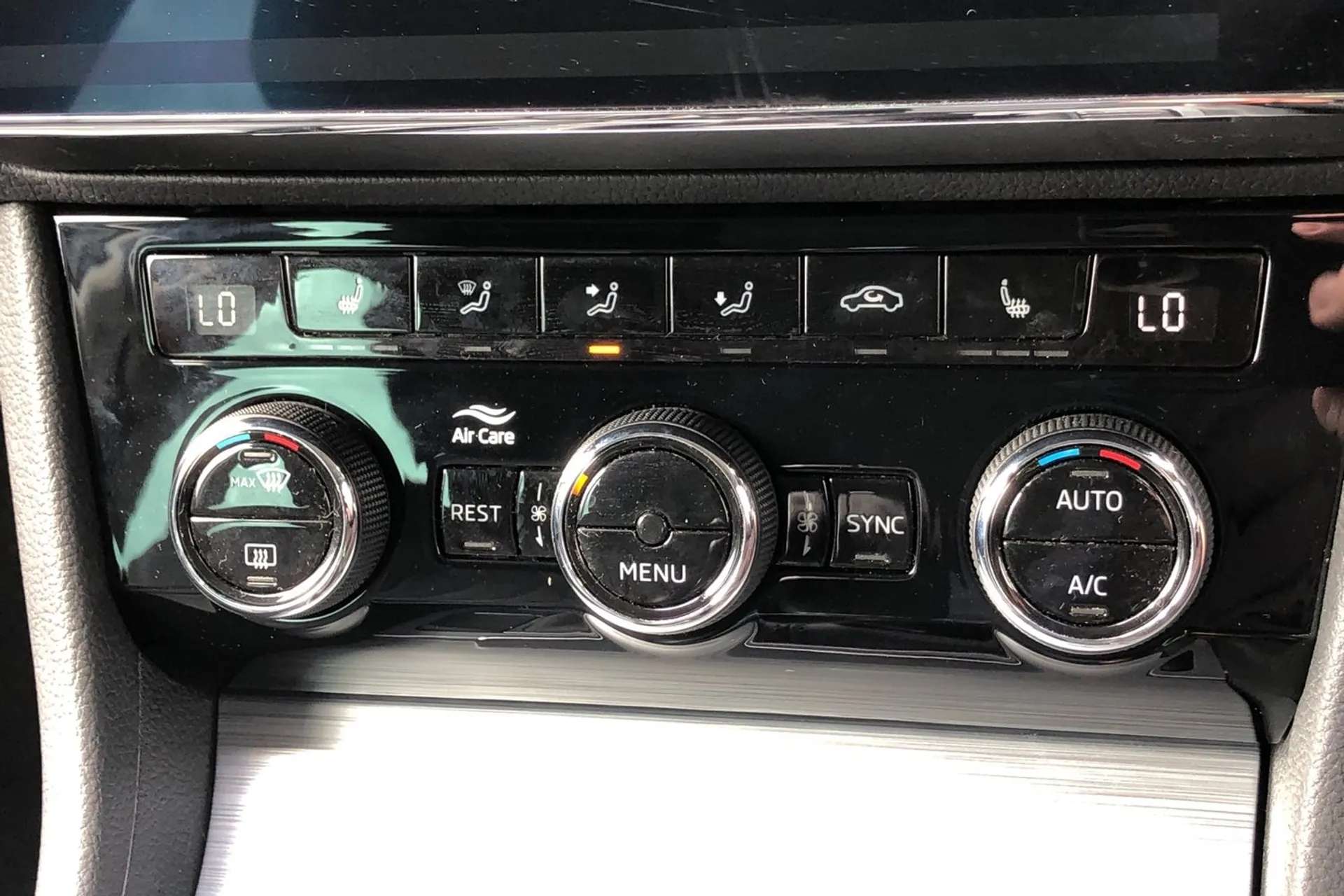 2022 SKODA SUPERB 2022 SKODA SUPERB
