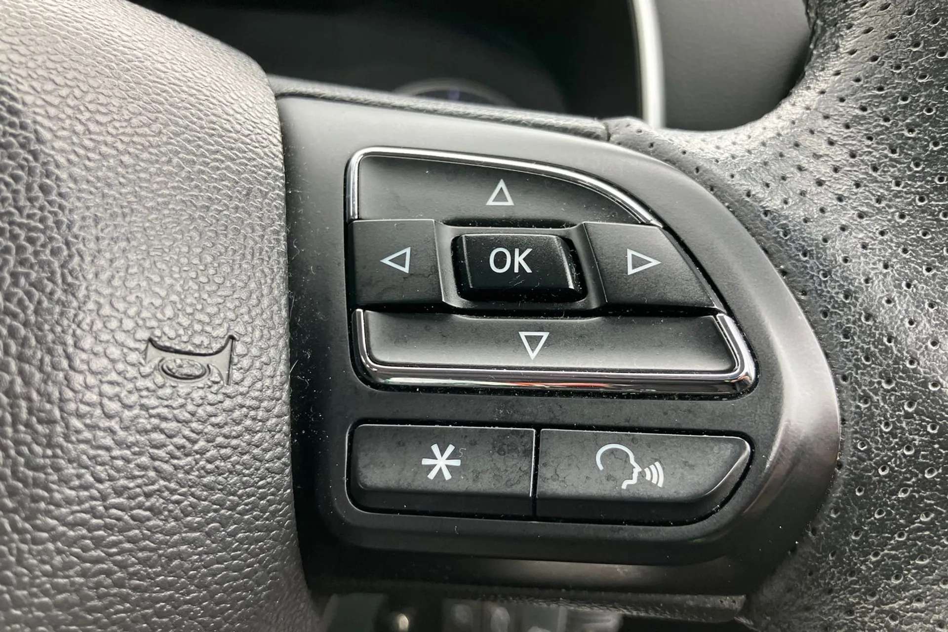 2020 MG MOTOR UK ZS 2020 MG MOTOR UK ZS