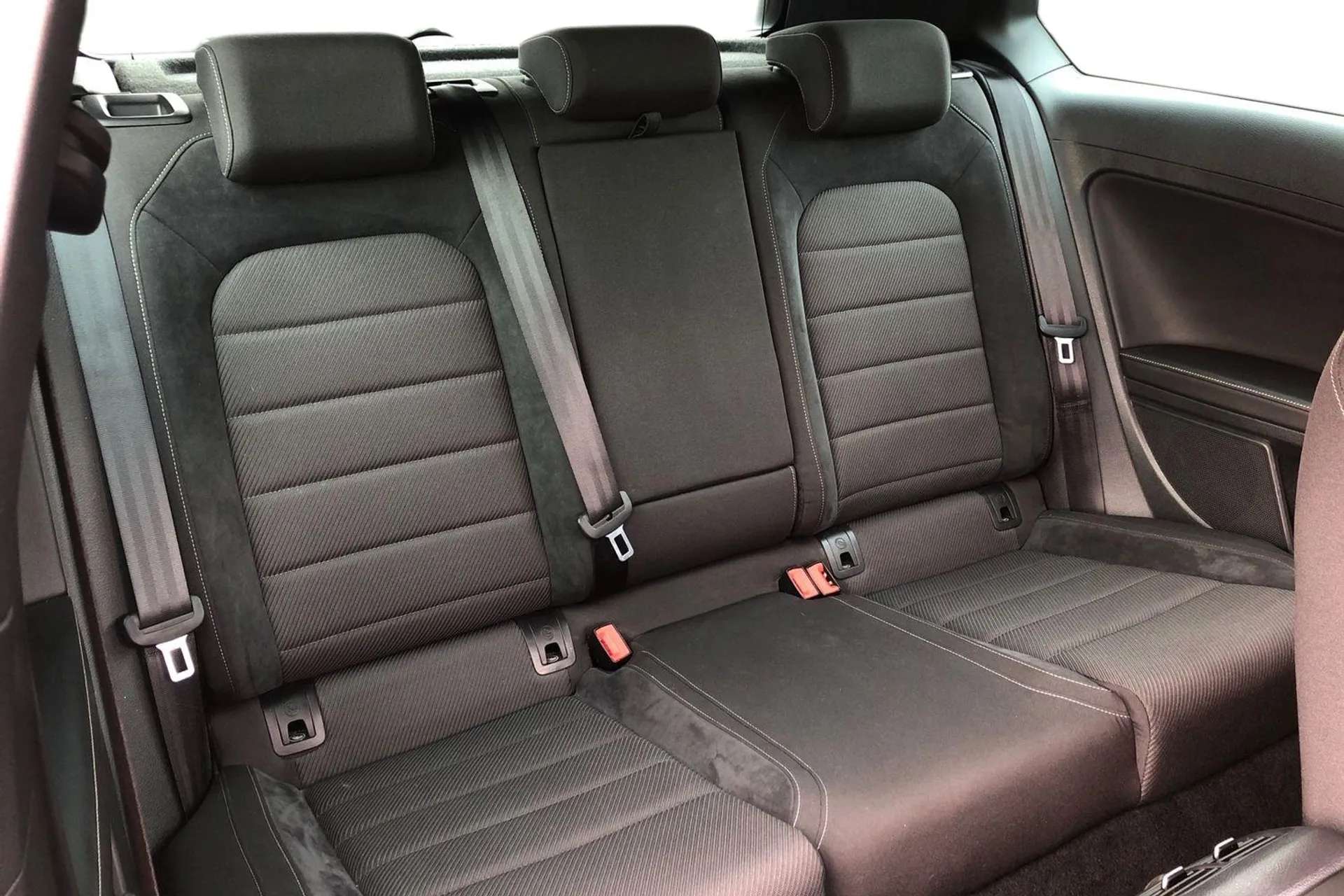 2019 VOLKSWAGEN GOLF 2019 VOLKSWAGEN GOLF