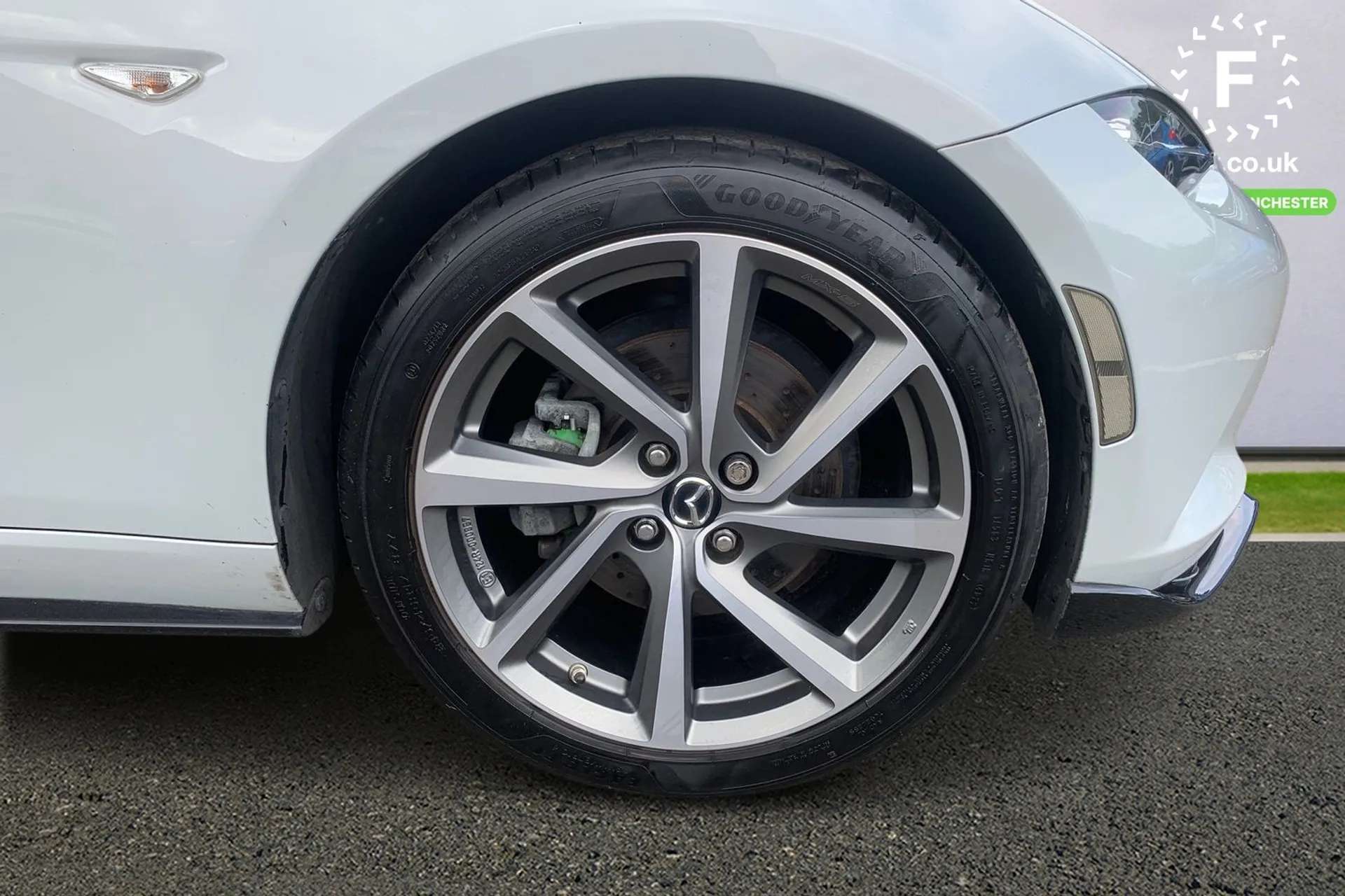 2016 MAZDA MX-5 2016 MAZDA MX-5
