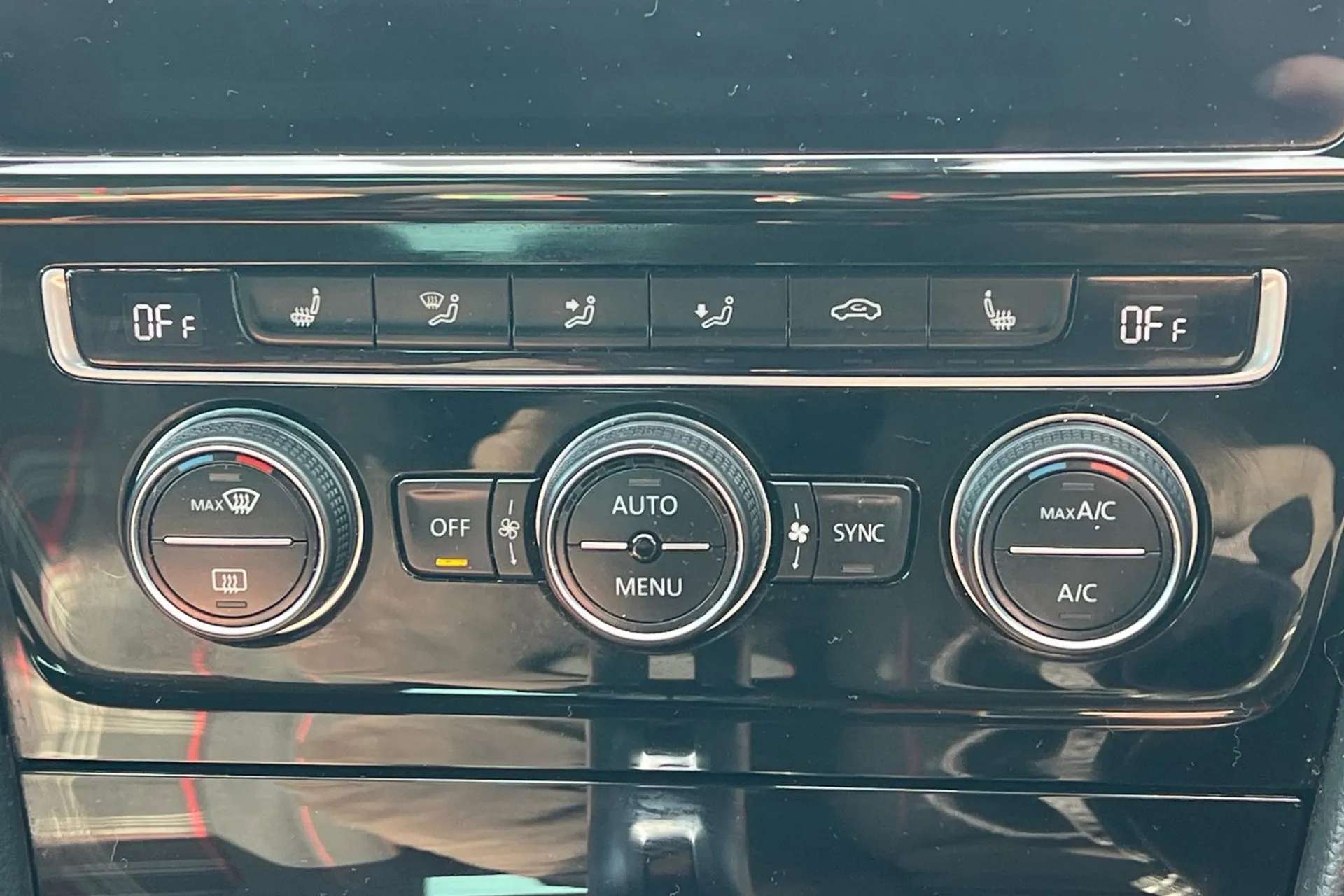 2019 VOLKSWAGEN GOLF 2019 VOLKSWAGEN GOLF