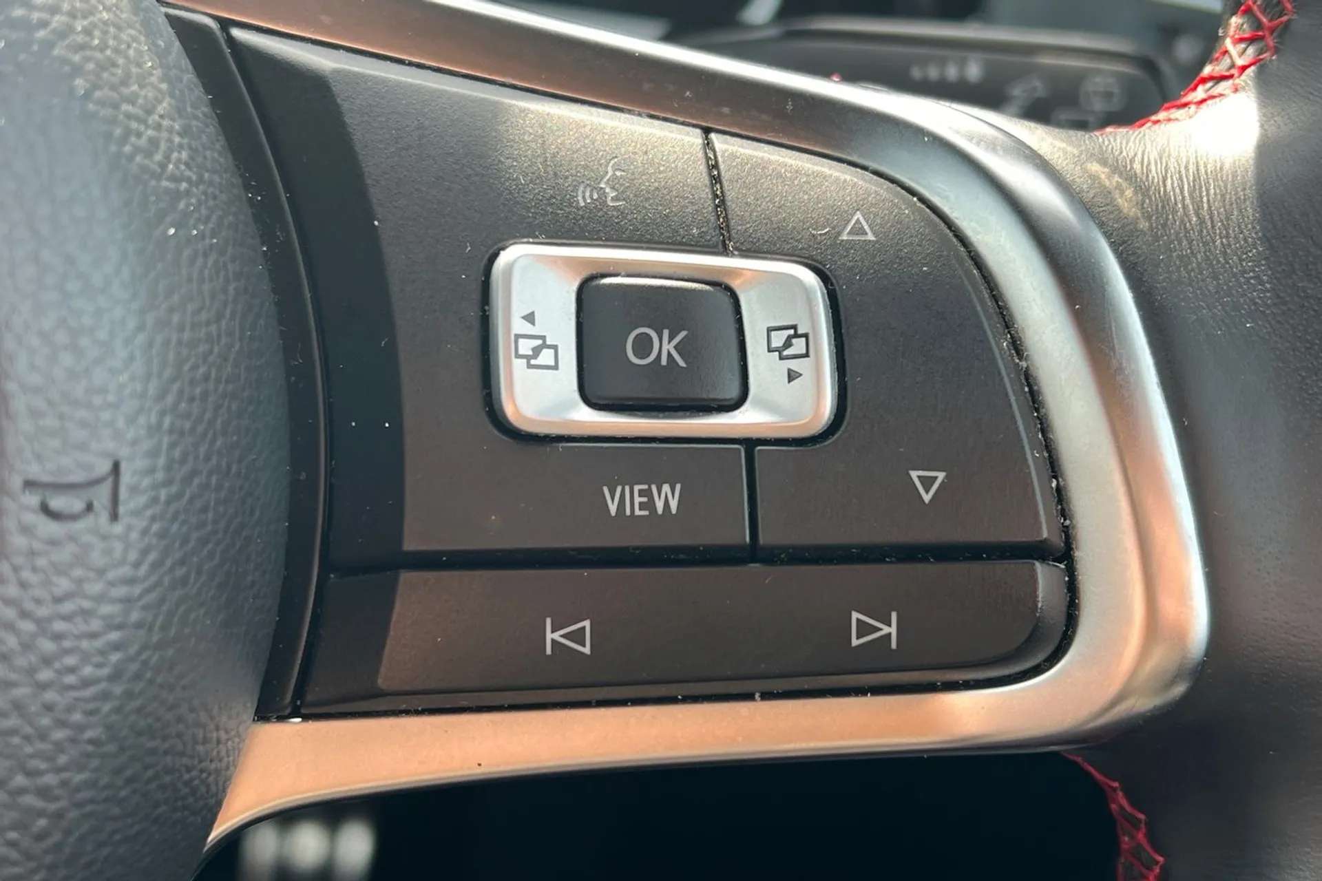 2019 VOLKSWAGEN GOLF 2019 VOLKSWAGEN GOLF