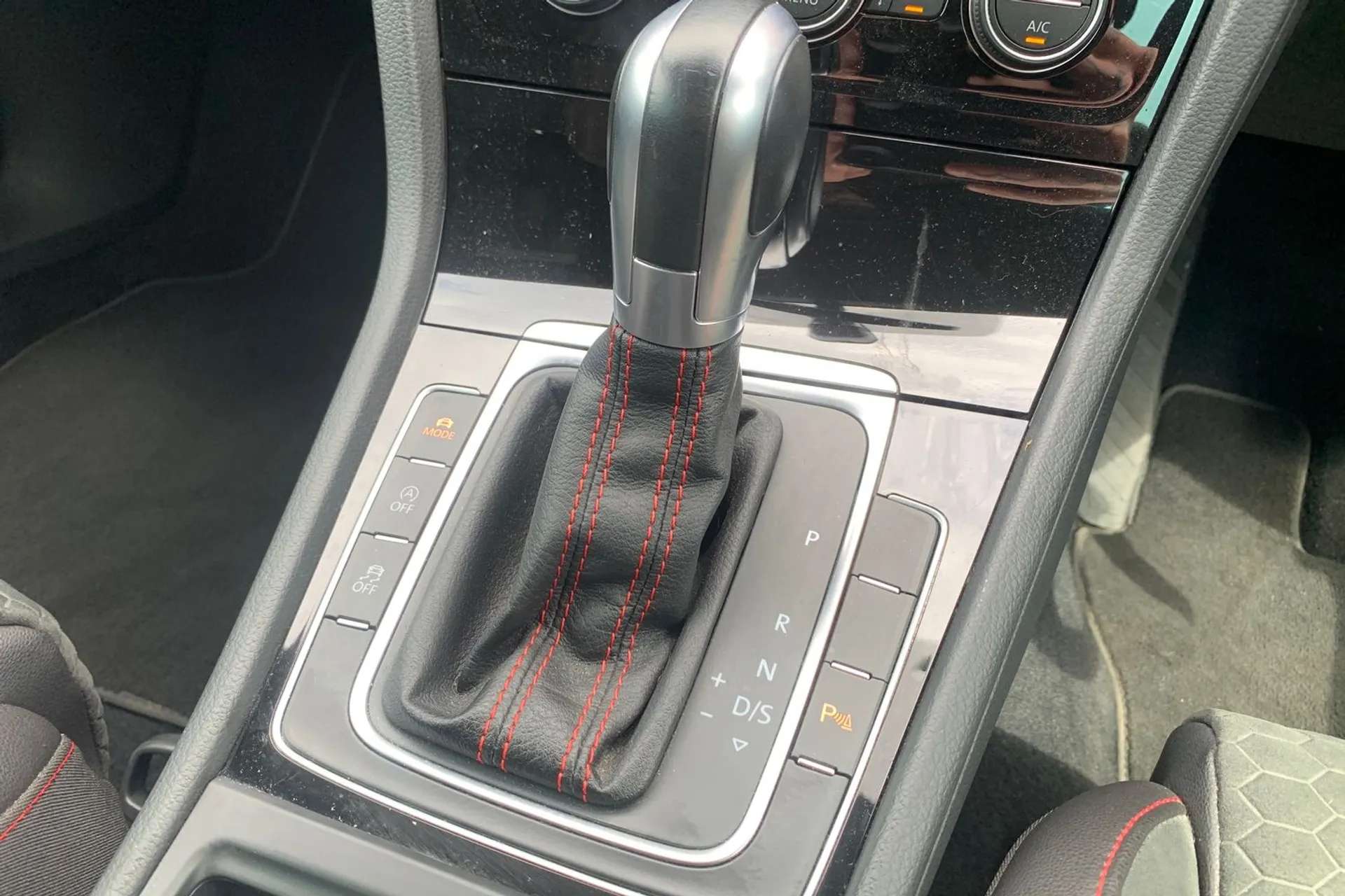 2018 VOLKSWAGEN GOLF 2018 VOLKSWAGEN GOLF