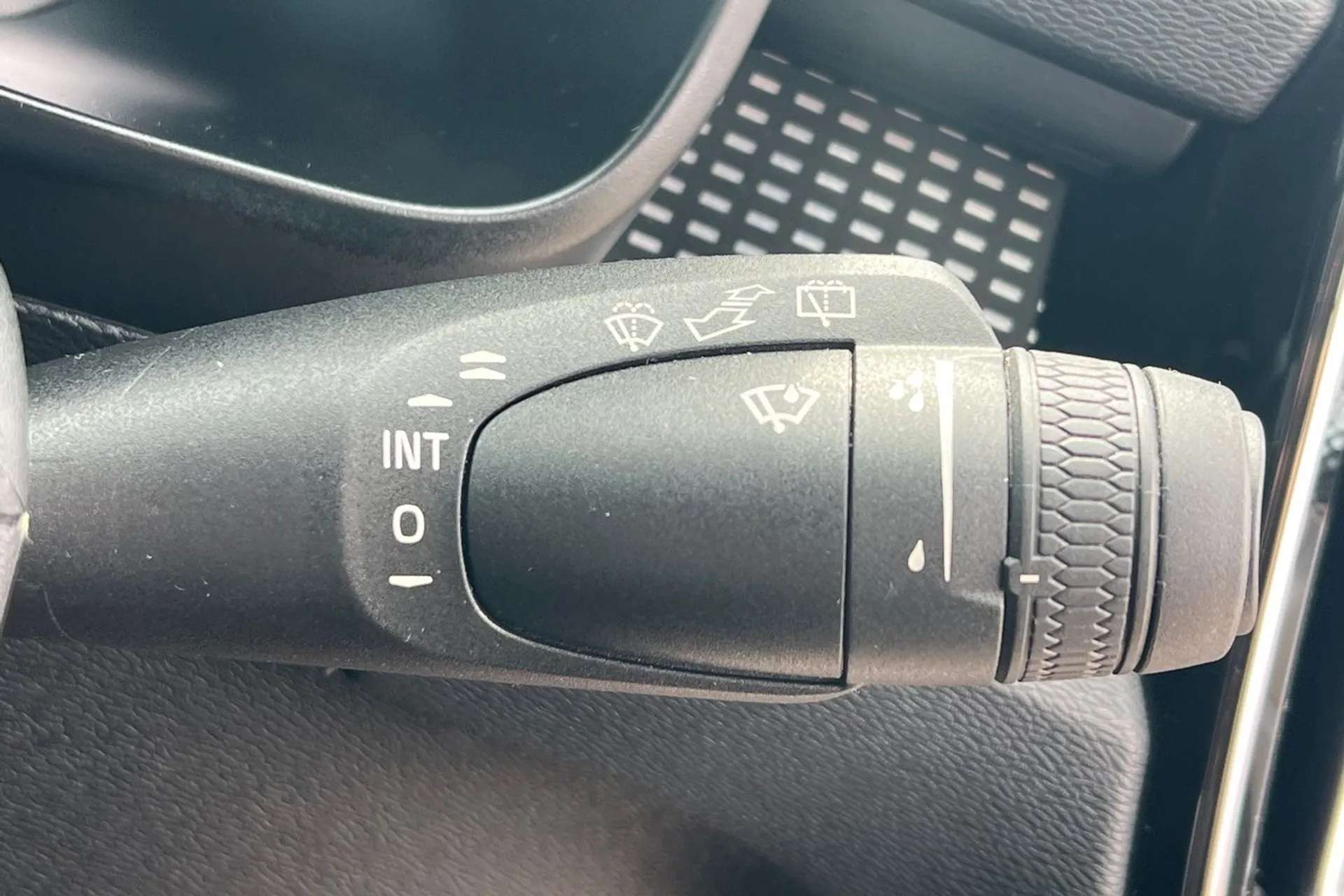 2020 VOLVO XC40 2020 VOLVO XC40