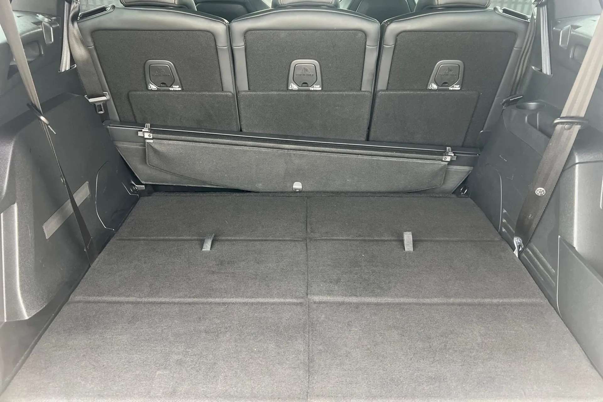 2019 PEUGEOT 5008 2019 PEUGEOT 5008