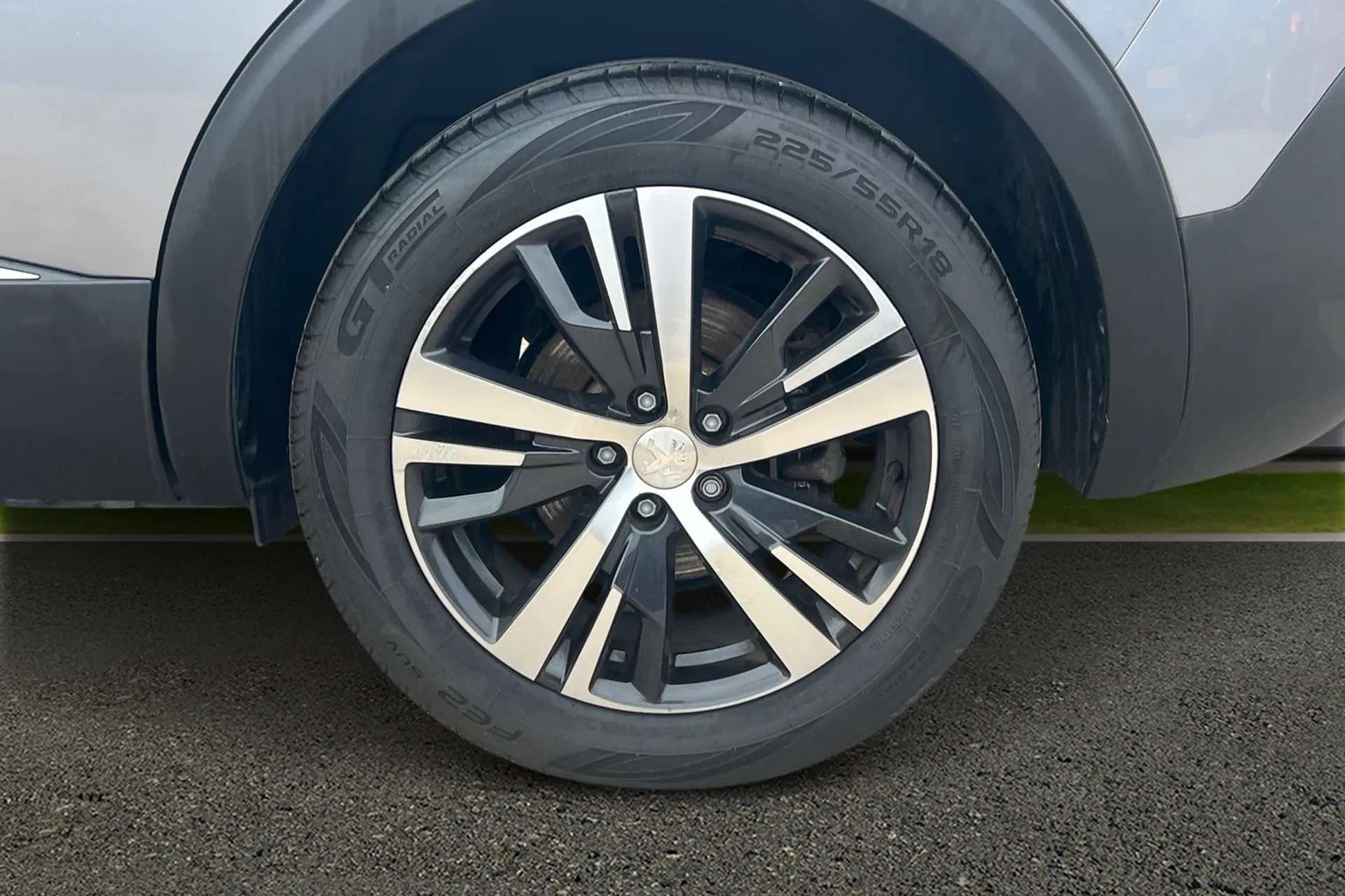 2019 PEUGEOT 5008 2019 PEUGEOT 5008