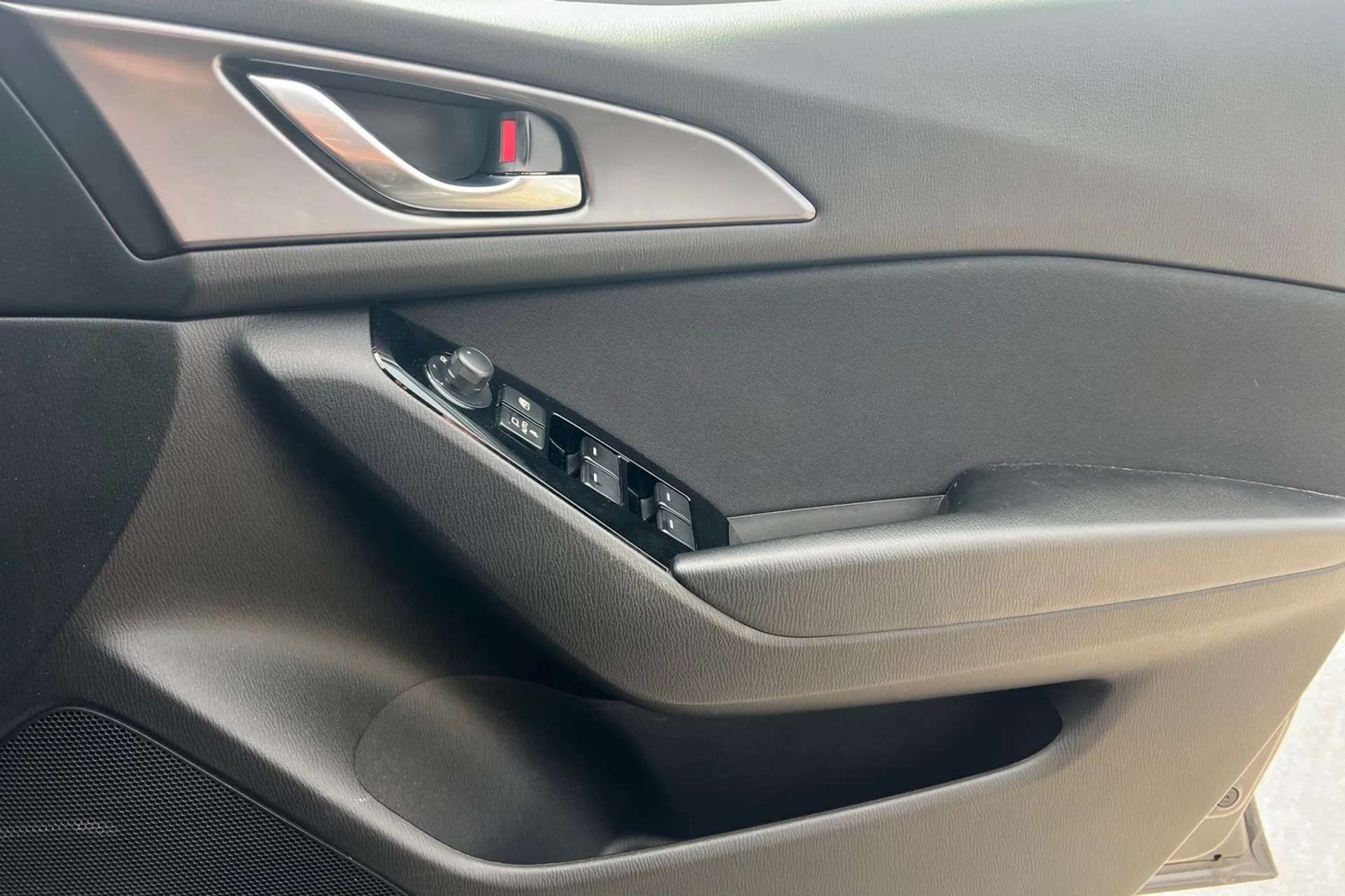 2017 MAZDA MAZDA3 2017 MAZDA MAZDA3
