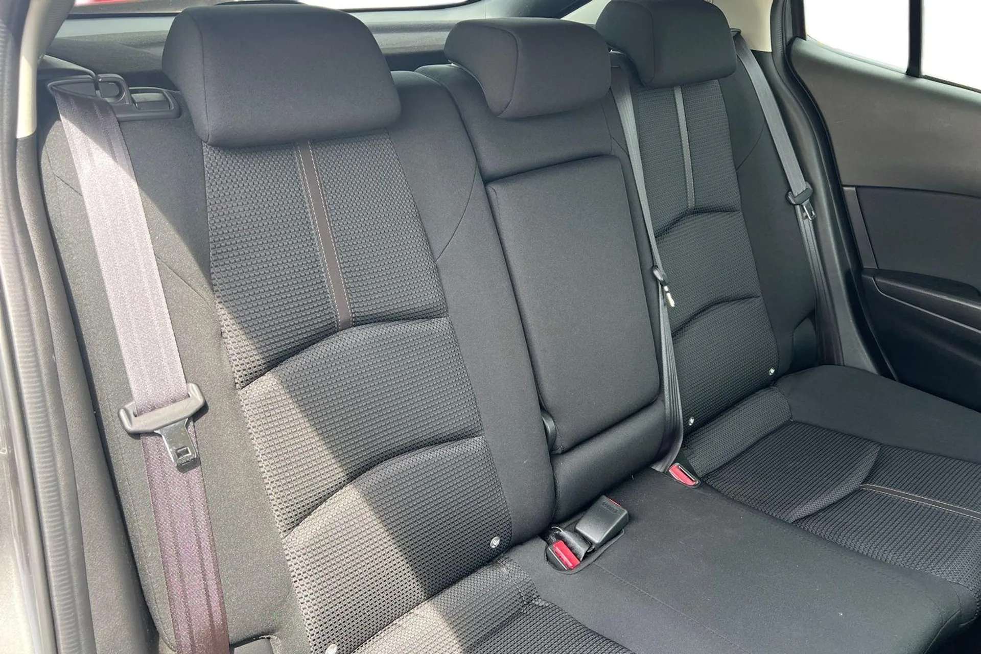 2017 MAZDA MAZDA3 2017 MAZDA MAZDA3
