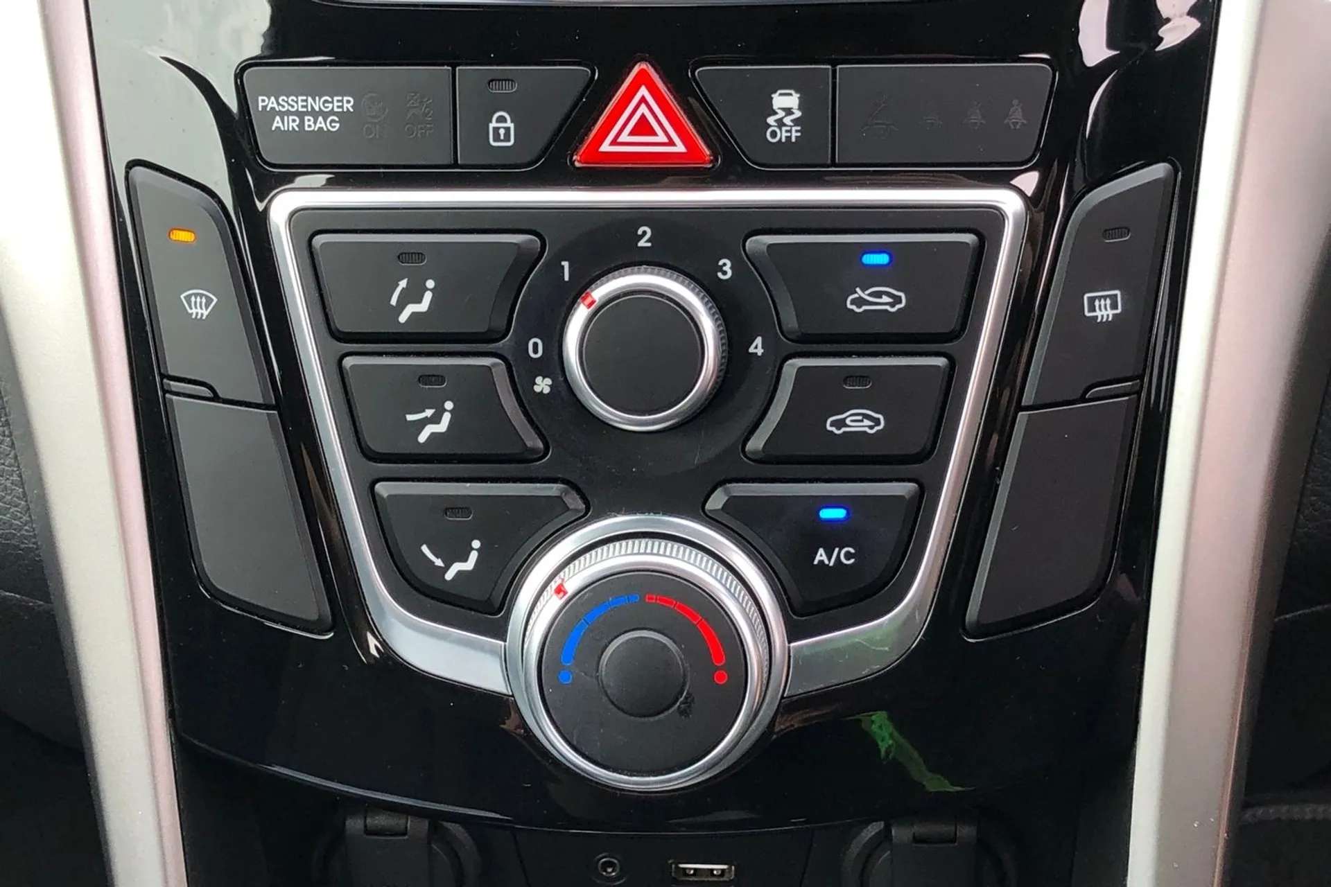 2016 HYUNDAI I30 2016 HYUNDAI I30