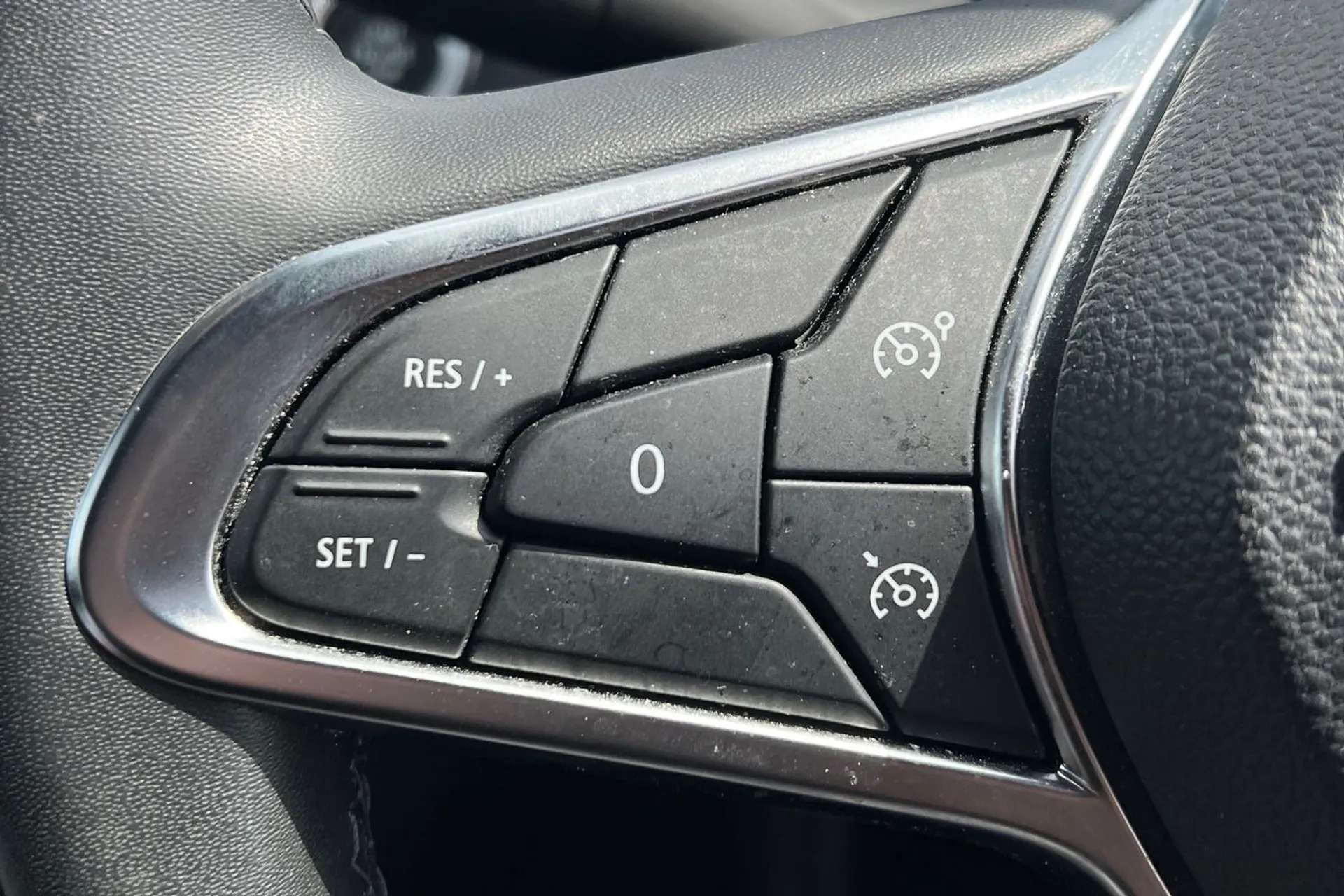 2023 RENAULT CAPTUR 2023 RENAULT CAPTUR