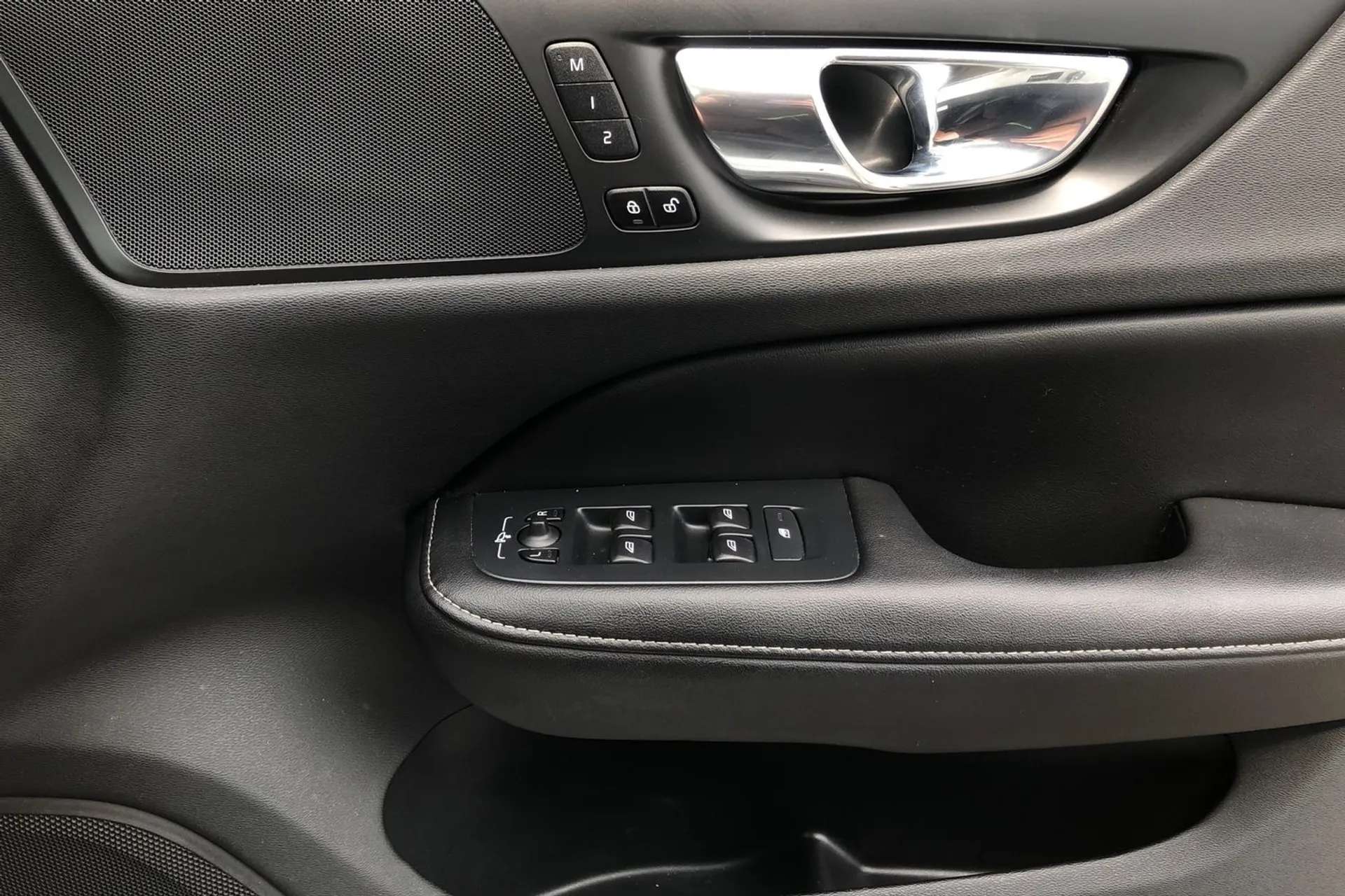 2020 VOLVO S60 2020 VOLVO S60