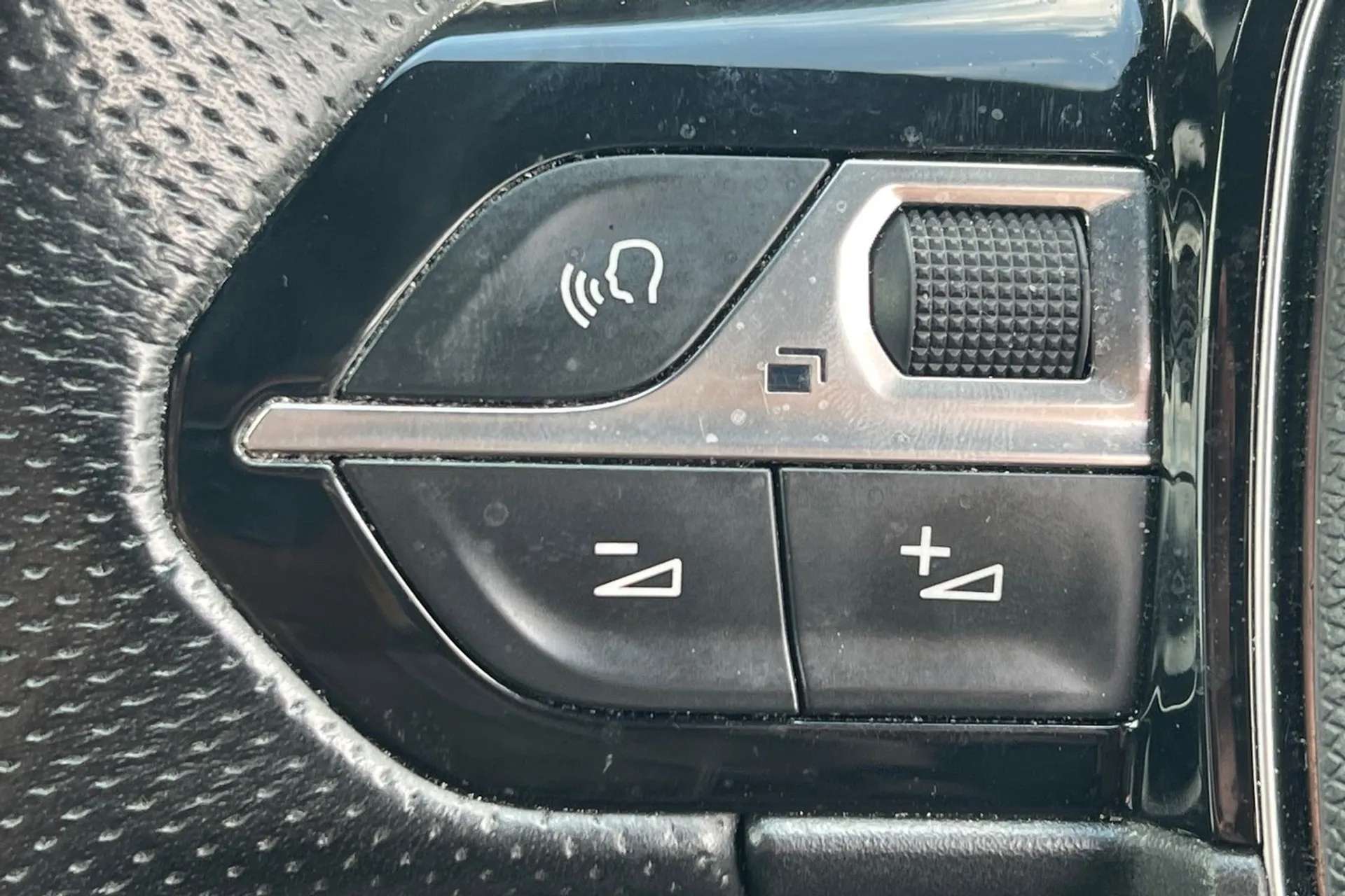2018 PEUGEOT 3008 2018 PEUGEOT 3008