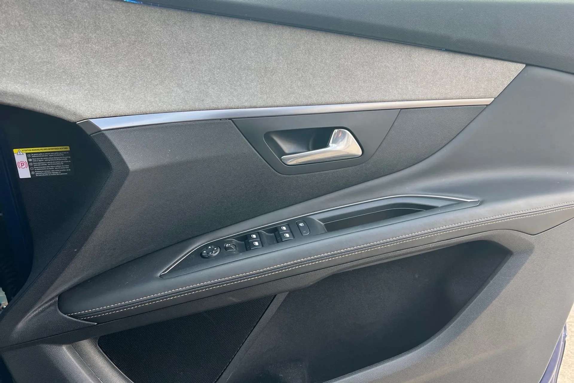 2018 PEUGEOT 3008 2018 PEUGEOT 3008