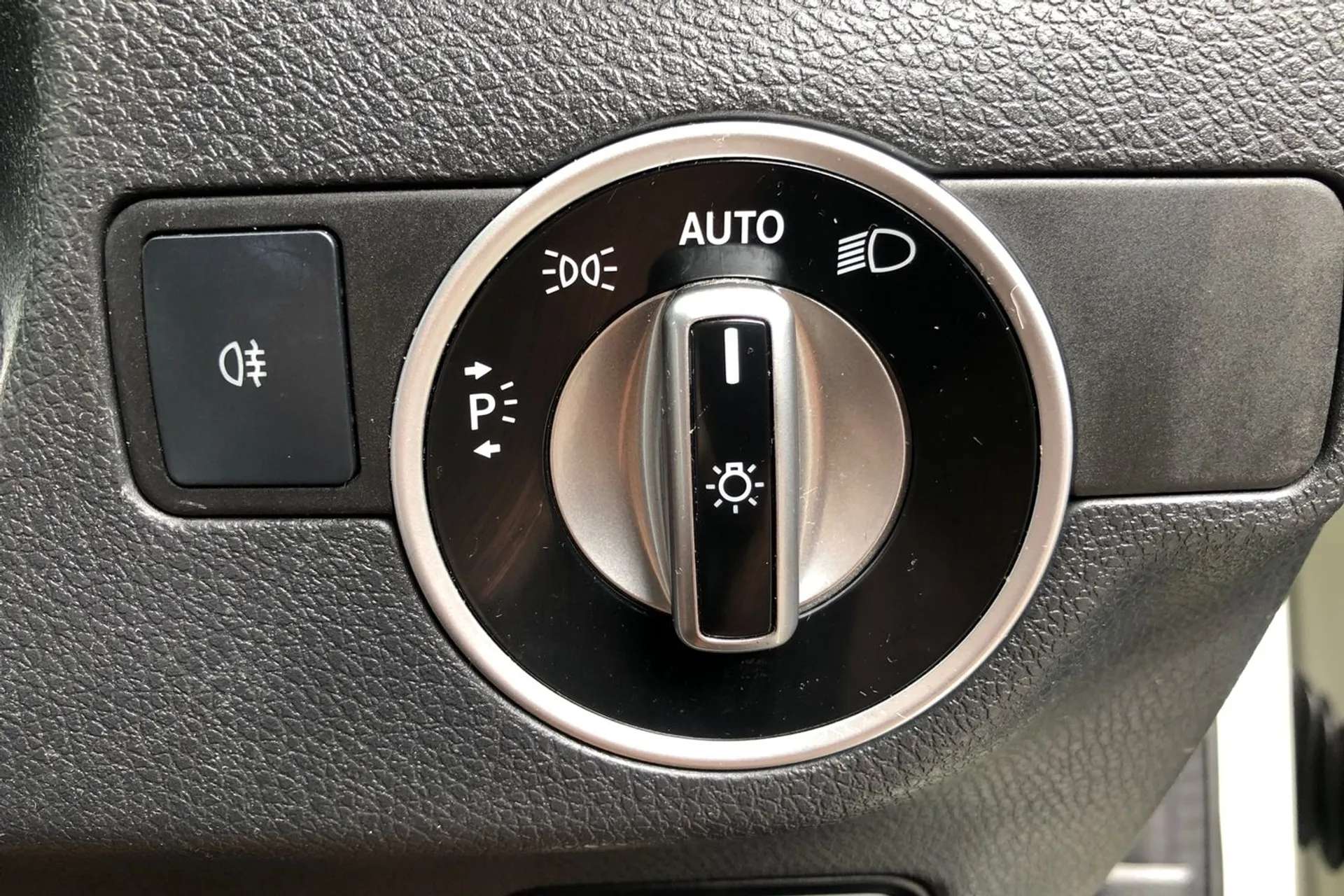 2017 MERCEDES-BENZ A CLASS 2017 MERCEDES-BENZ A CLASS