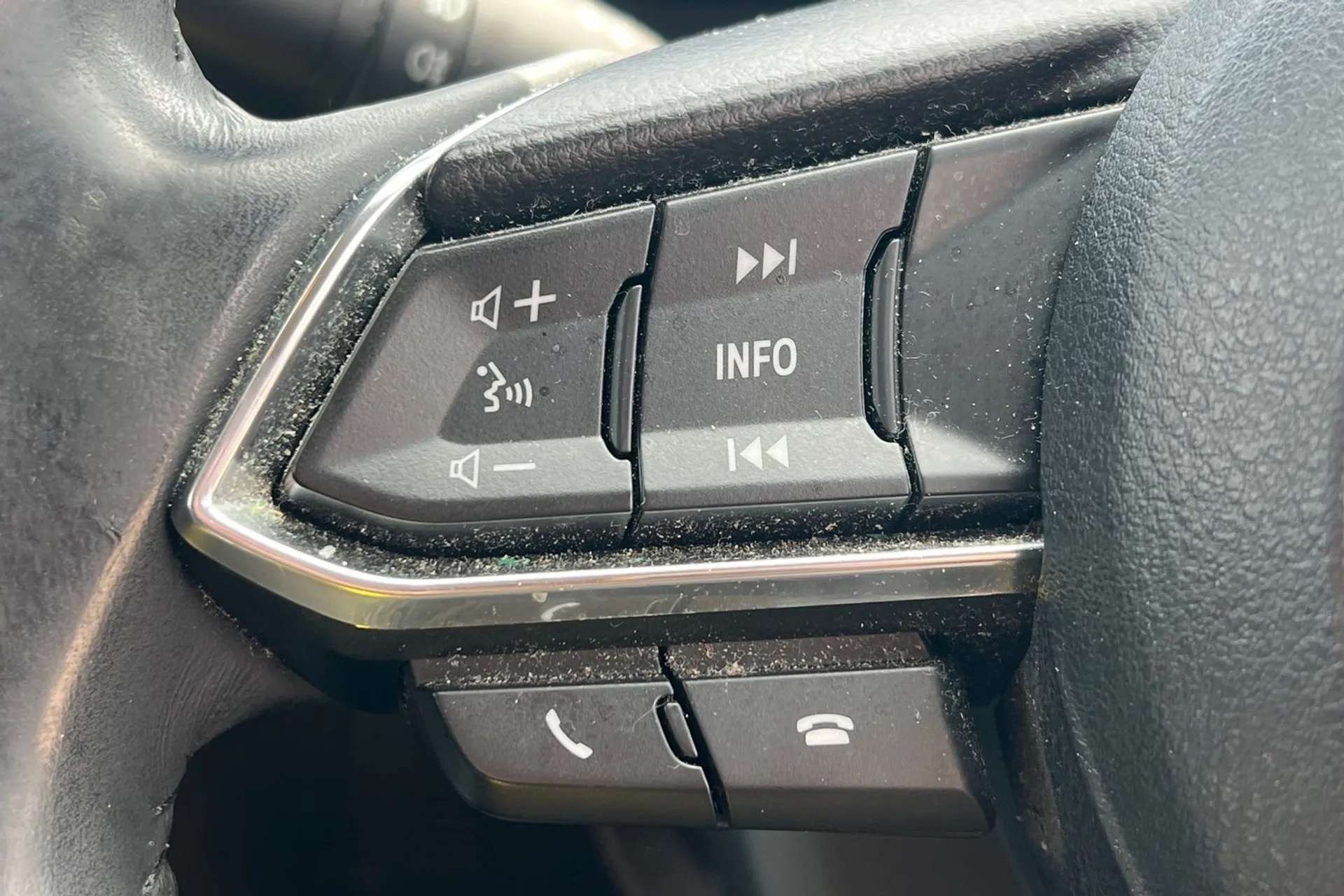 2017 MAZDA MAZDA3 2017 MAZDA MAZDA3